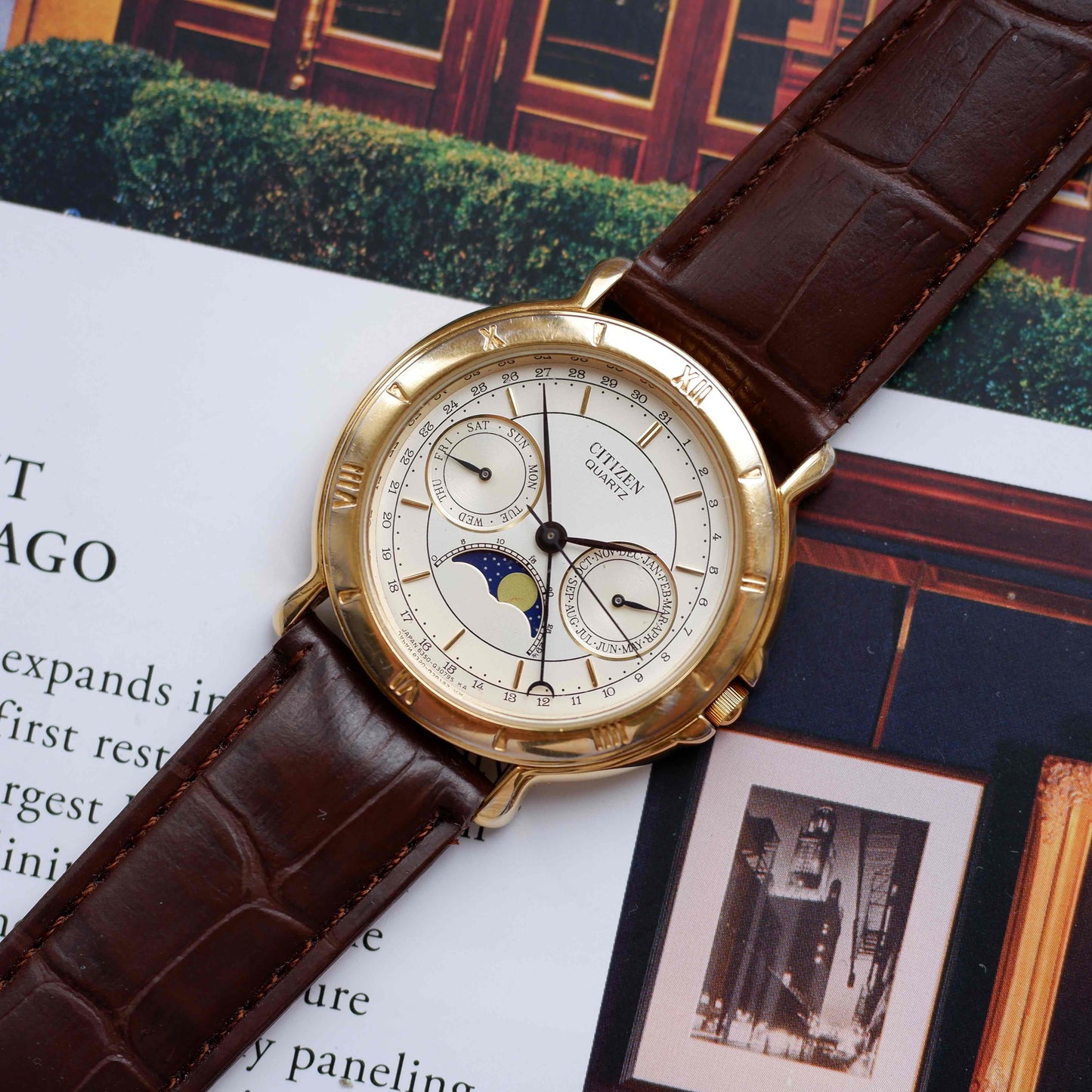 Vintage Citizen Moonphase Triple Calendar Watch 80s Gold Quartz