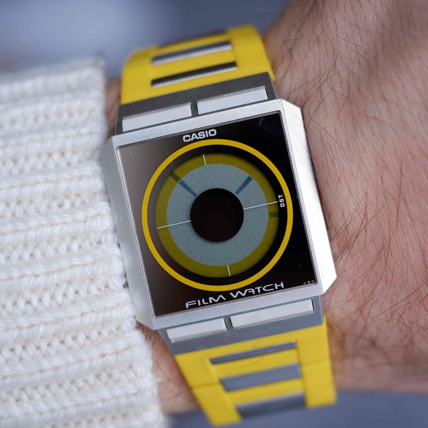 Vintage Casio Film Watch FS-02 Yellow from the 90s Mint