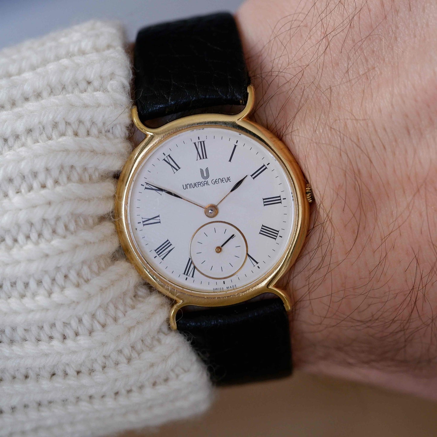 Vintage Universal Geneve Quartz 80s Small Second