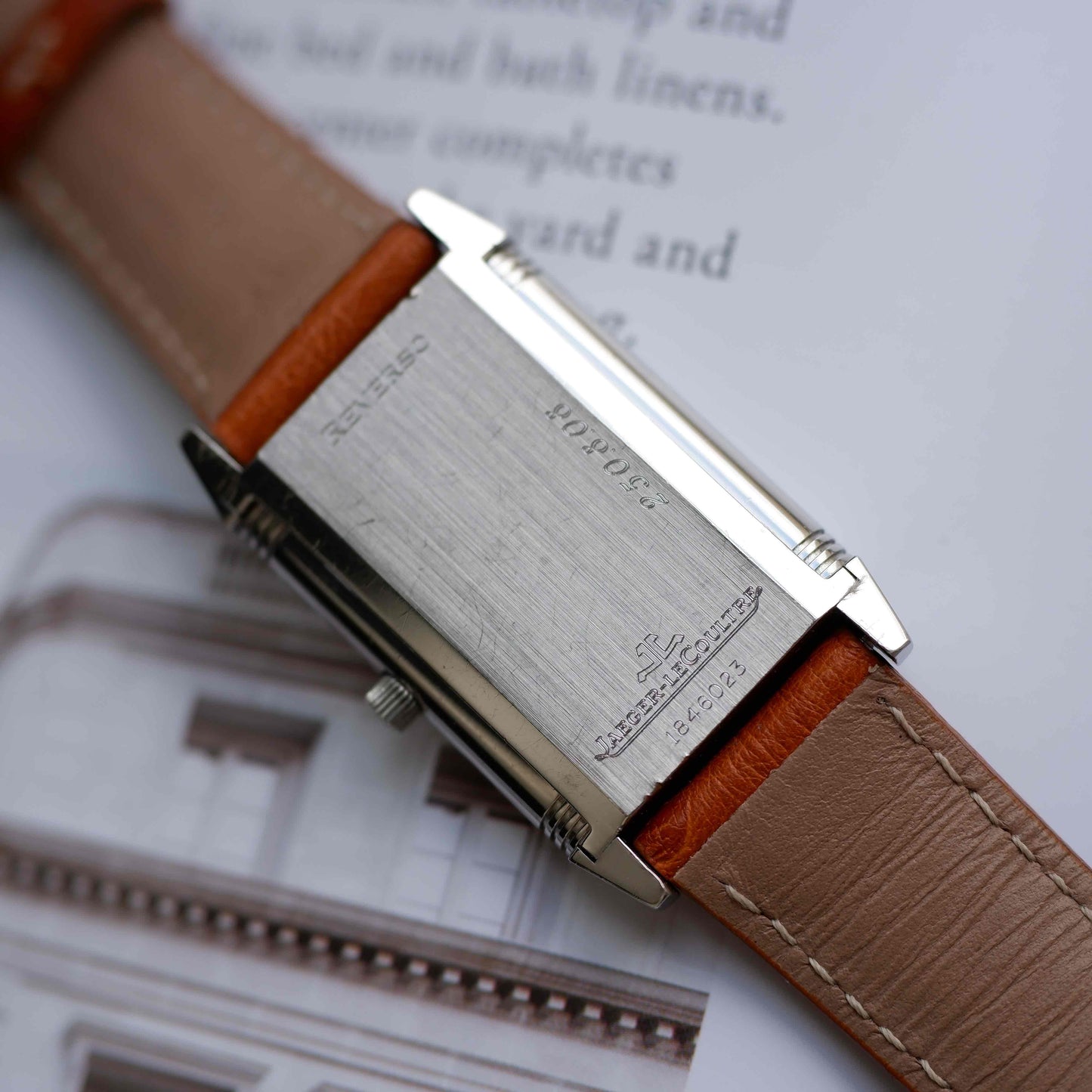 Vintage Jaeger-LeCoultre Reverso Ref.250.8.08 White Sunburst Dial 90s Quartz