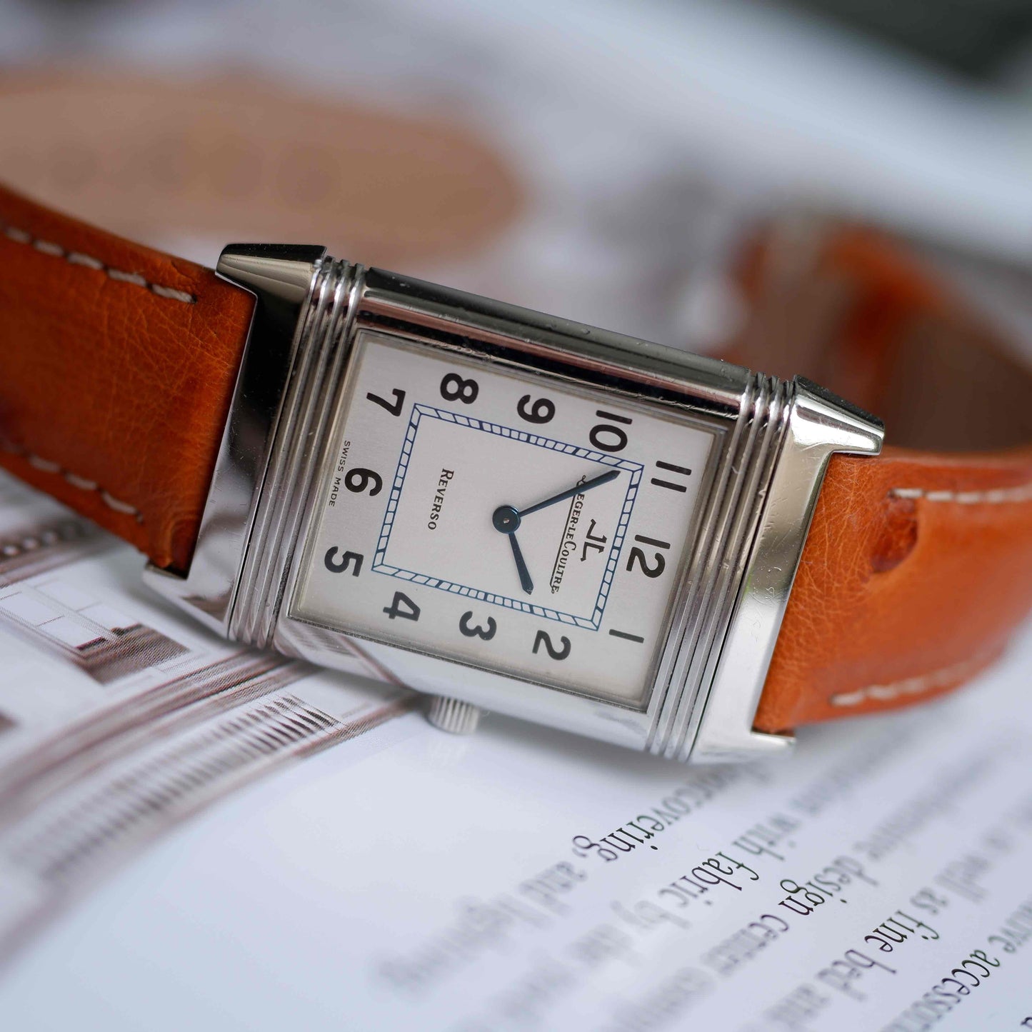 Vintage Jaeger-LeCoultre Reverso Ref.250.8.08 White Sunburst Dial 90s Quartz
