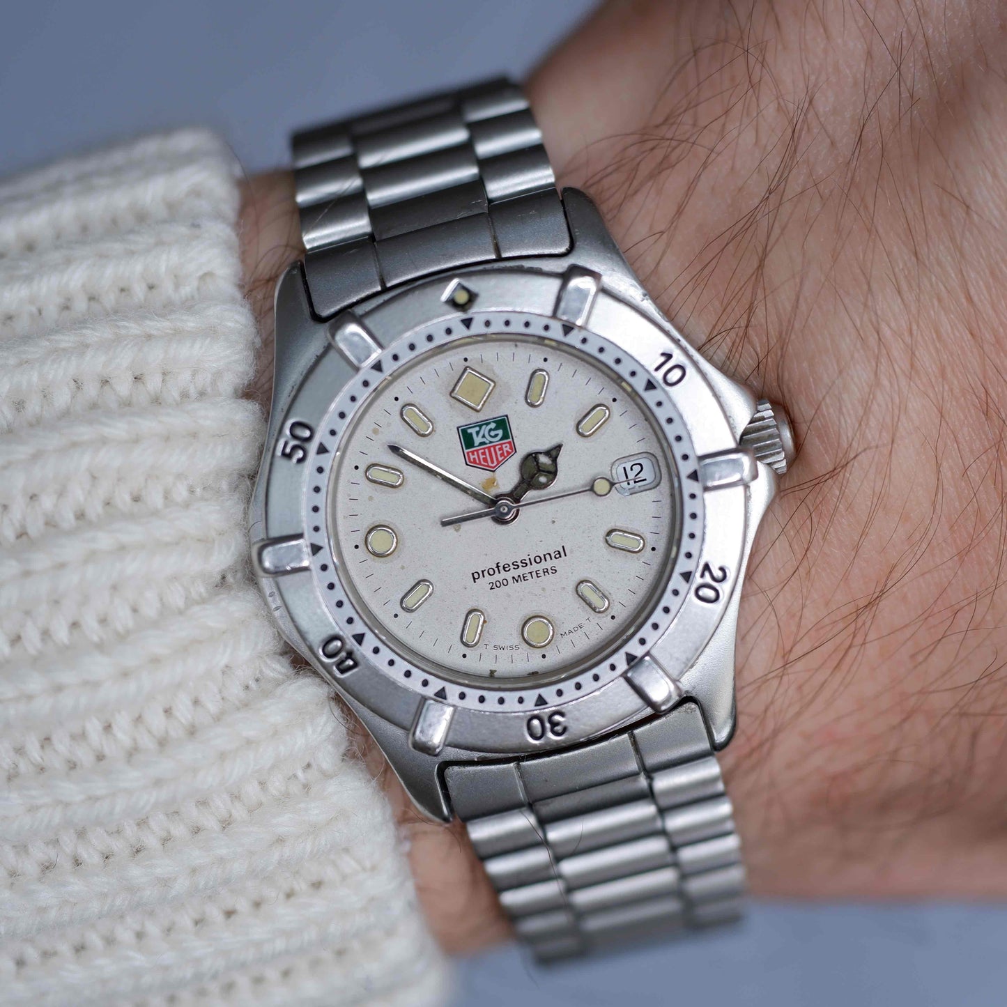 Vintage Tag Heuer Professional 2000 Ref. WE1211-R Date Quartz 90s
