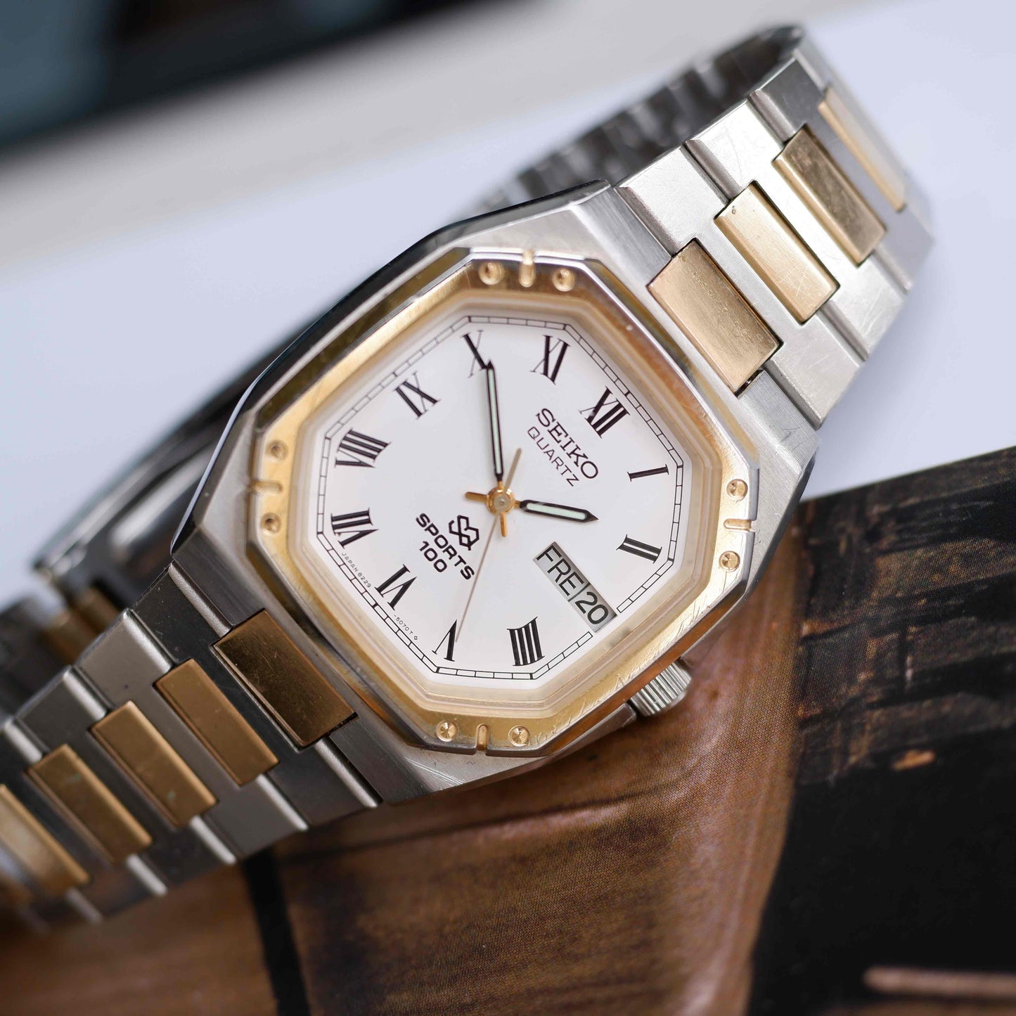Vintage Seiko SQ 100 Ref. 8229-5030 Day and Date Quartz Two Tone from the 80s