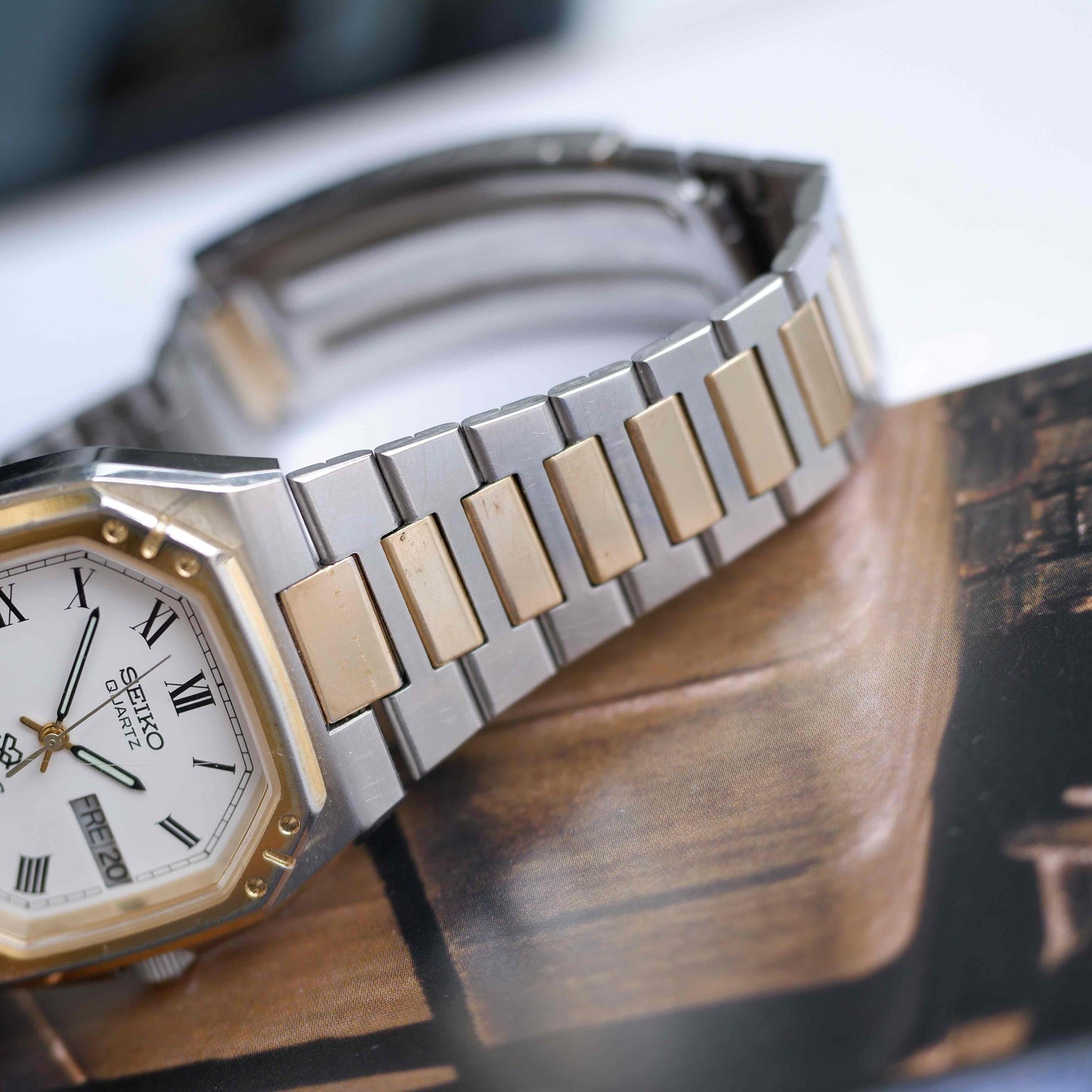 Vintage Seiko SQ 100 Ref. 8229-5030 Day and Date Quartz Two Tone from the 80s