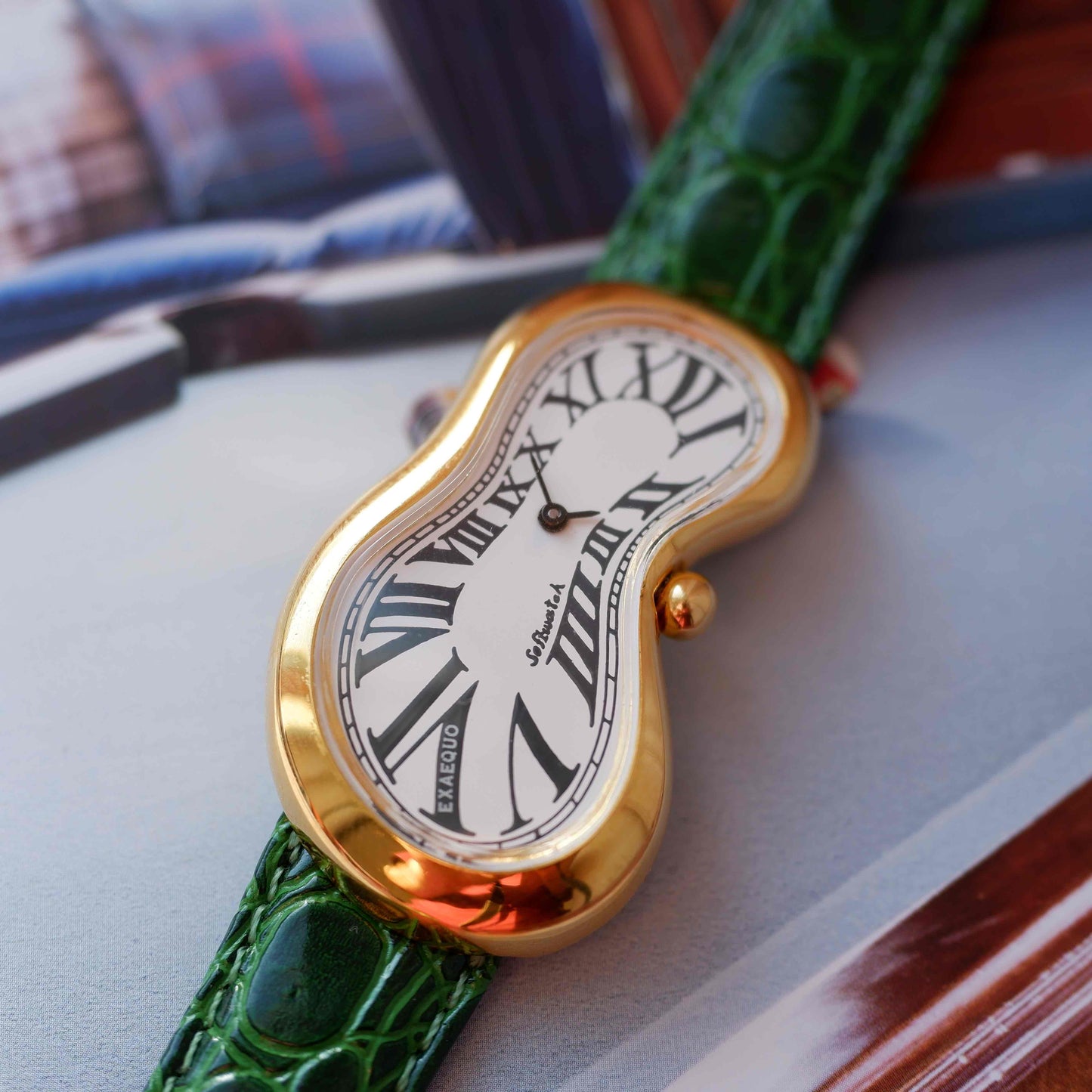 Vintage Exaequo Dali Softwatch White Dial 90s Quartz Mint