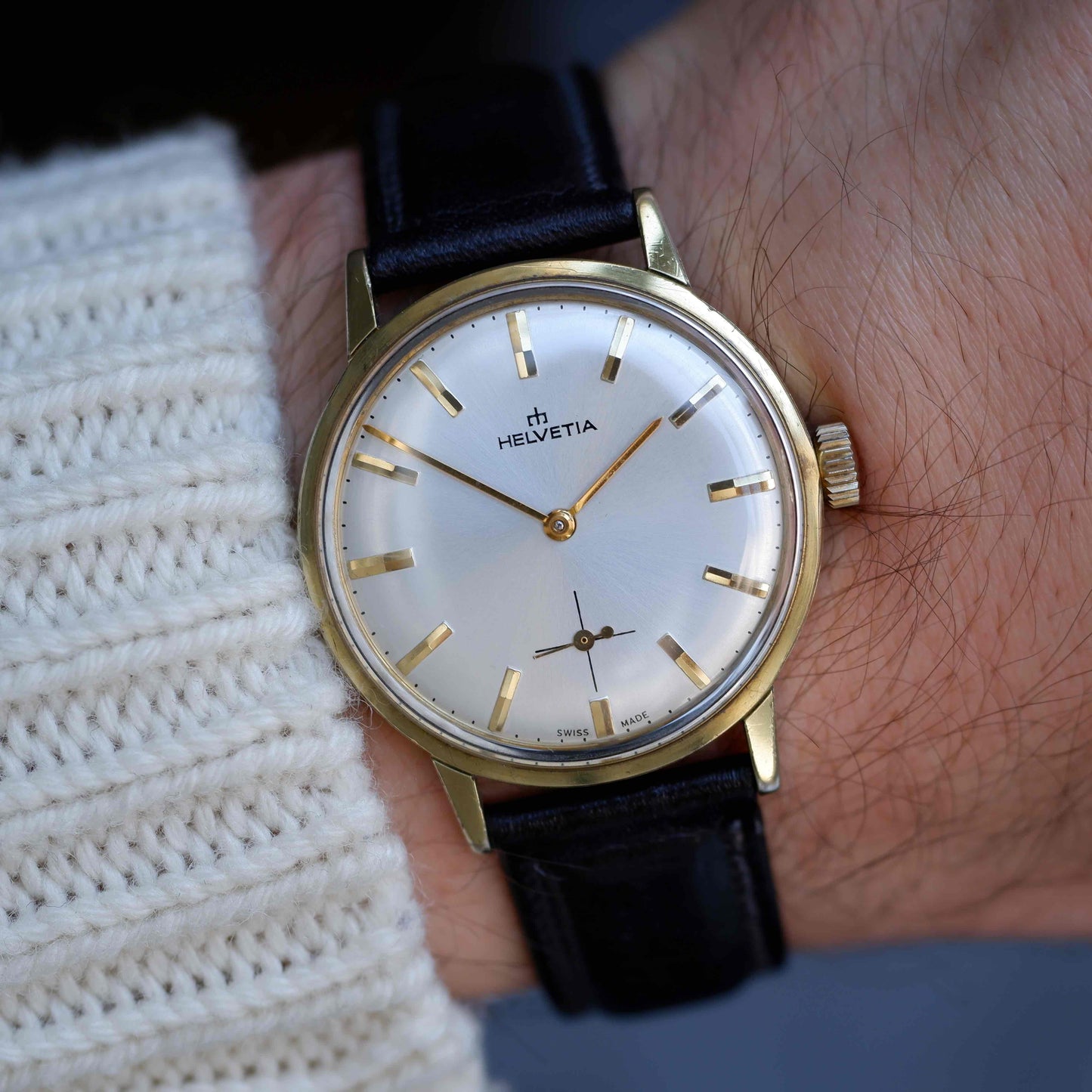 Vintage Helvetia Incabloc Mechanical Sunburst Silver Dial