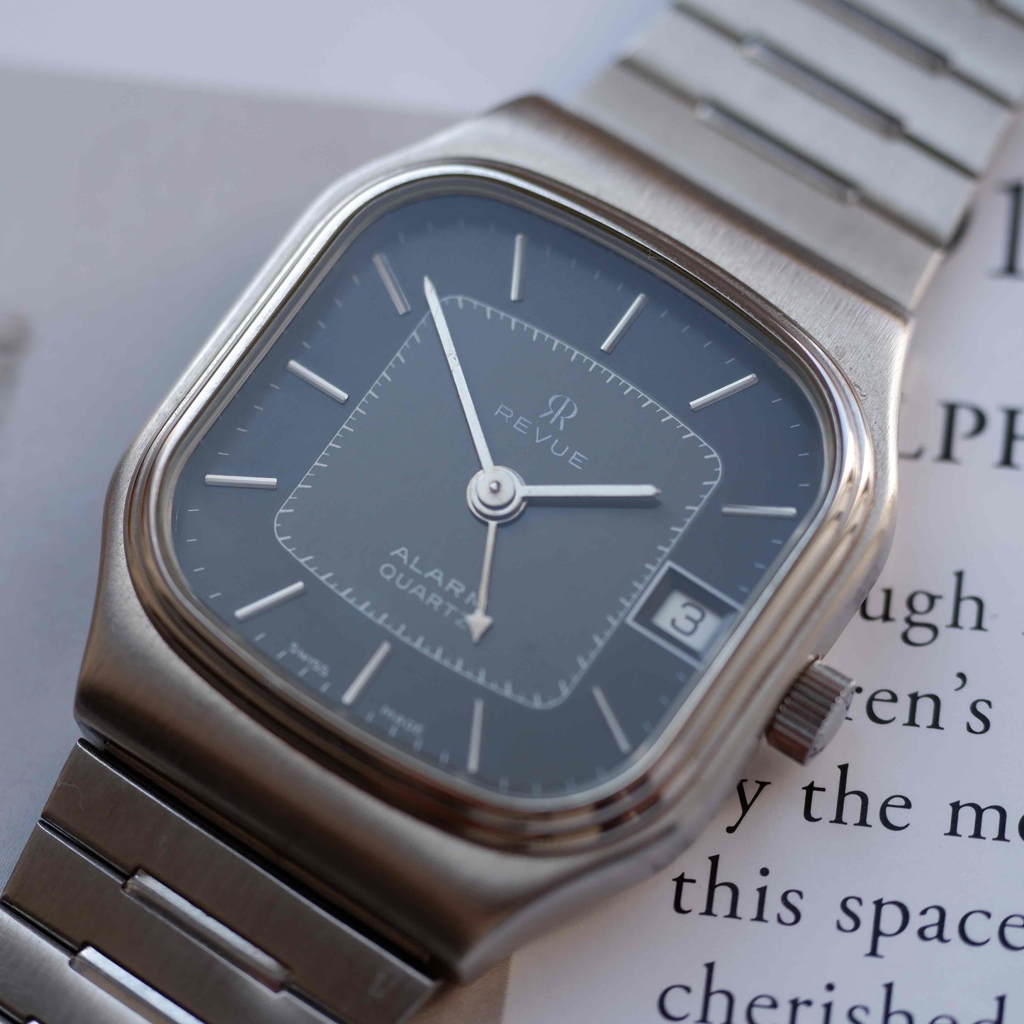 Vintage Revue Alarm Date Quartz Black and from the 80s NOS