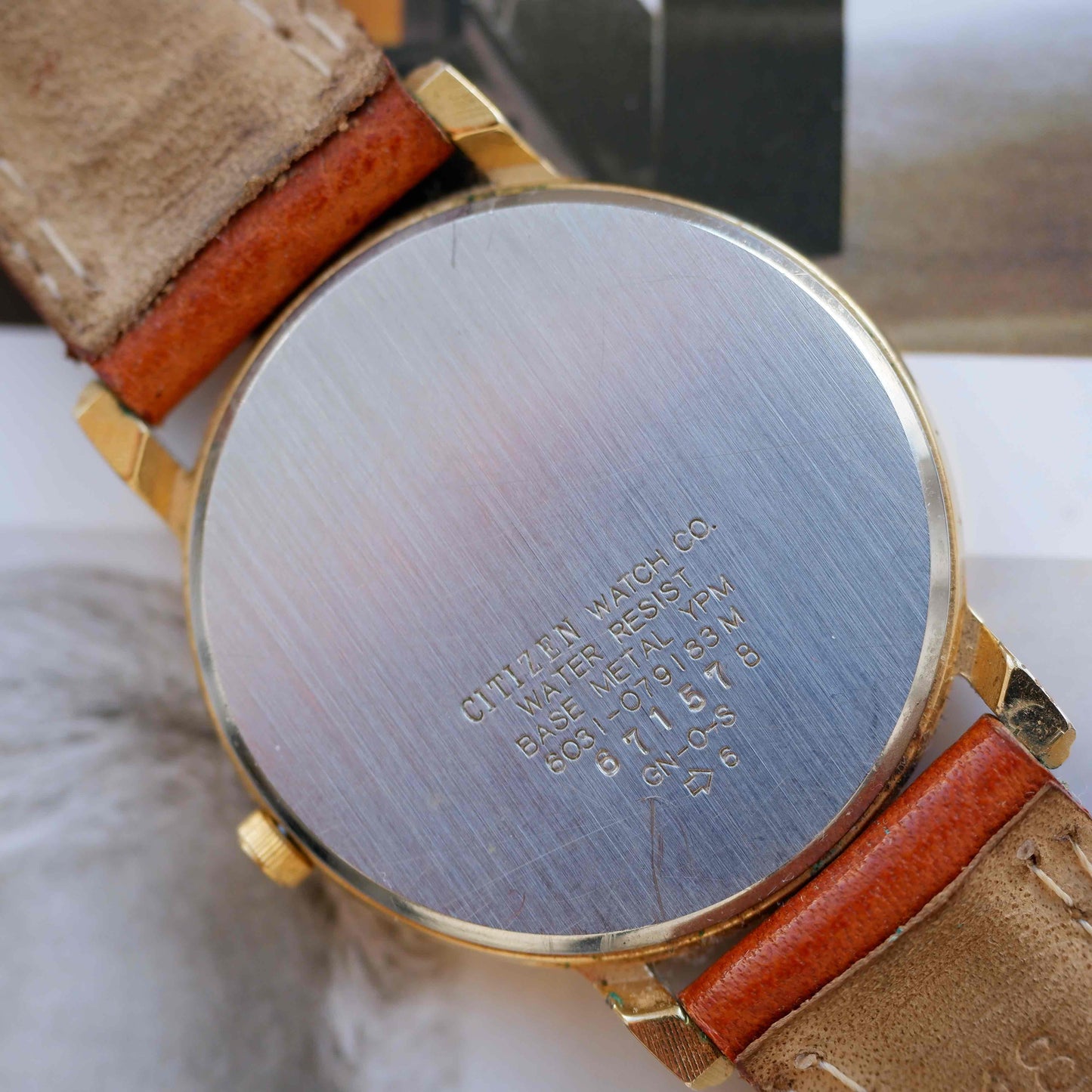 Vintage Citizen Dress Watch 80s Gold White Sunburst Dial Quartz