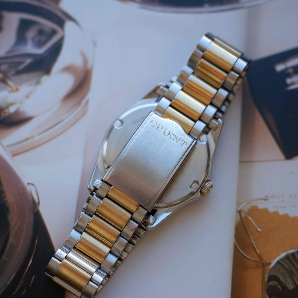 Vintage Orient Fluted Bezel Two-Tone 80s Brushed Silver Dial Quartz