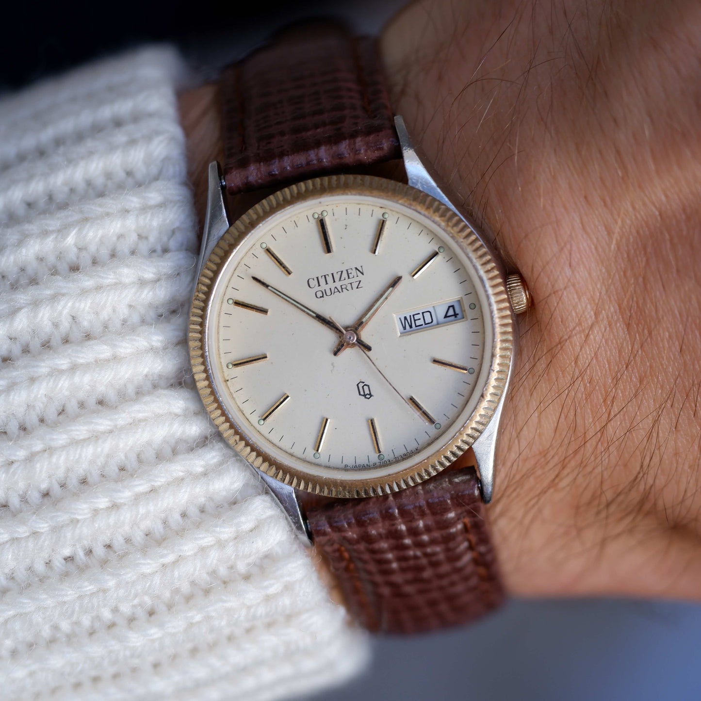 Vintage Citizen Dress Watch Day Date 70s Gold Two Tone Ivory Dial Quartz
