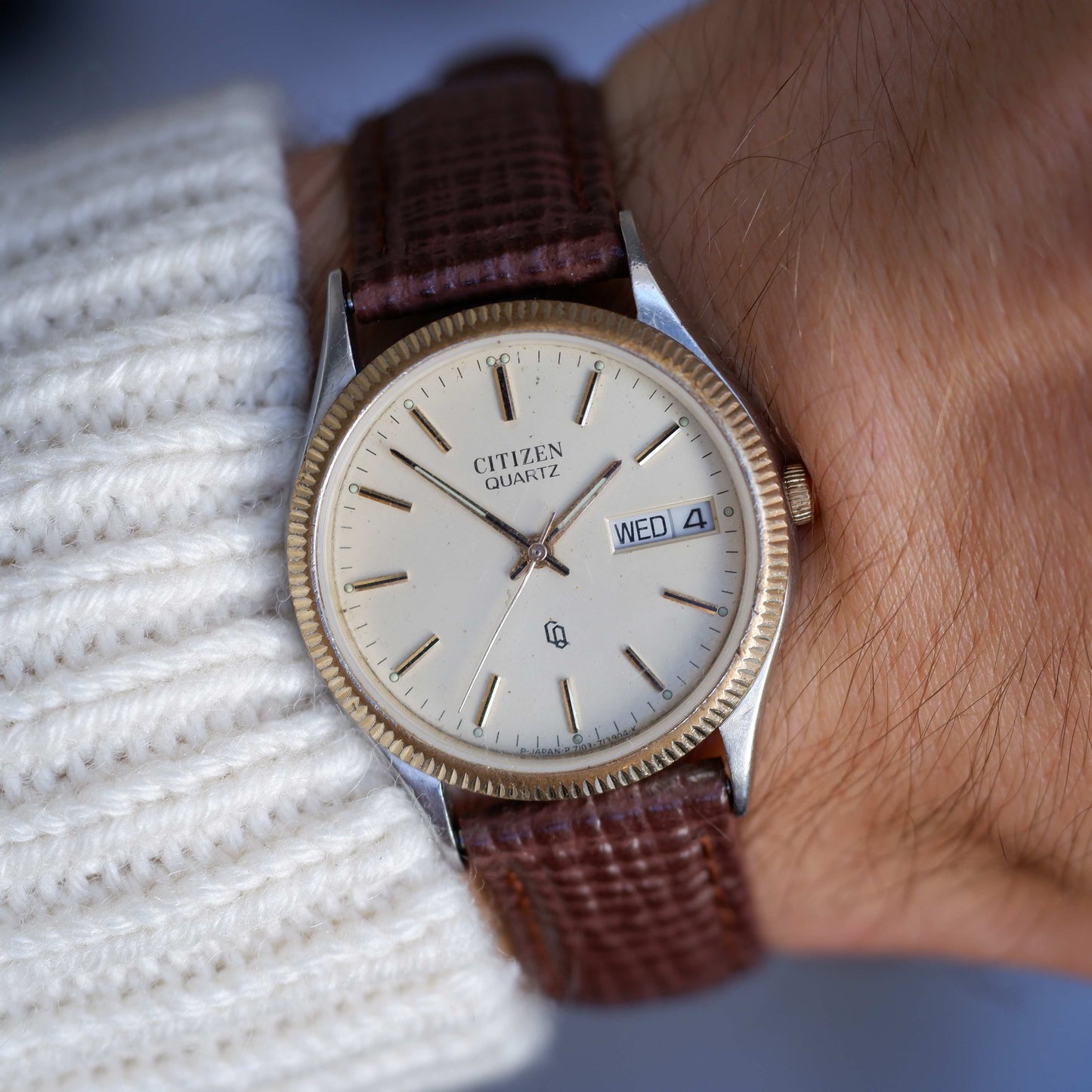 Vintage Citizen Dress Watch Day Date 70s Gold Two Tone Ivory Dial Quartz