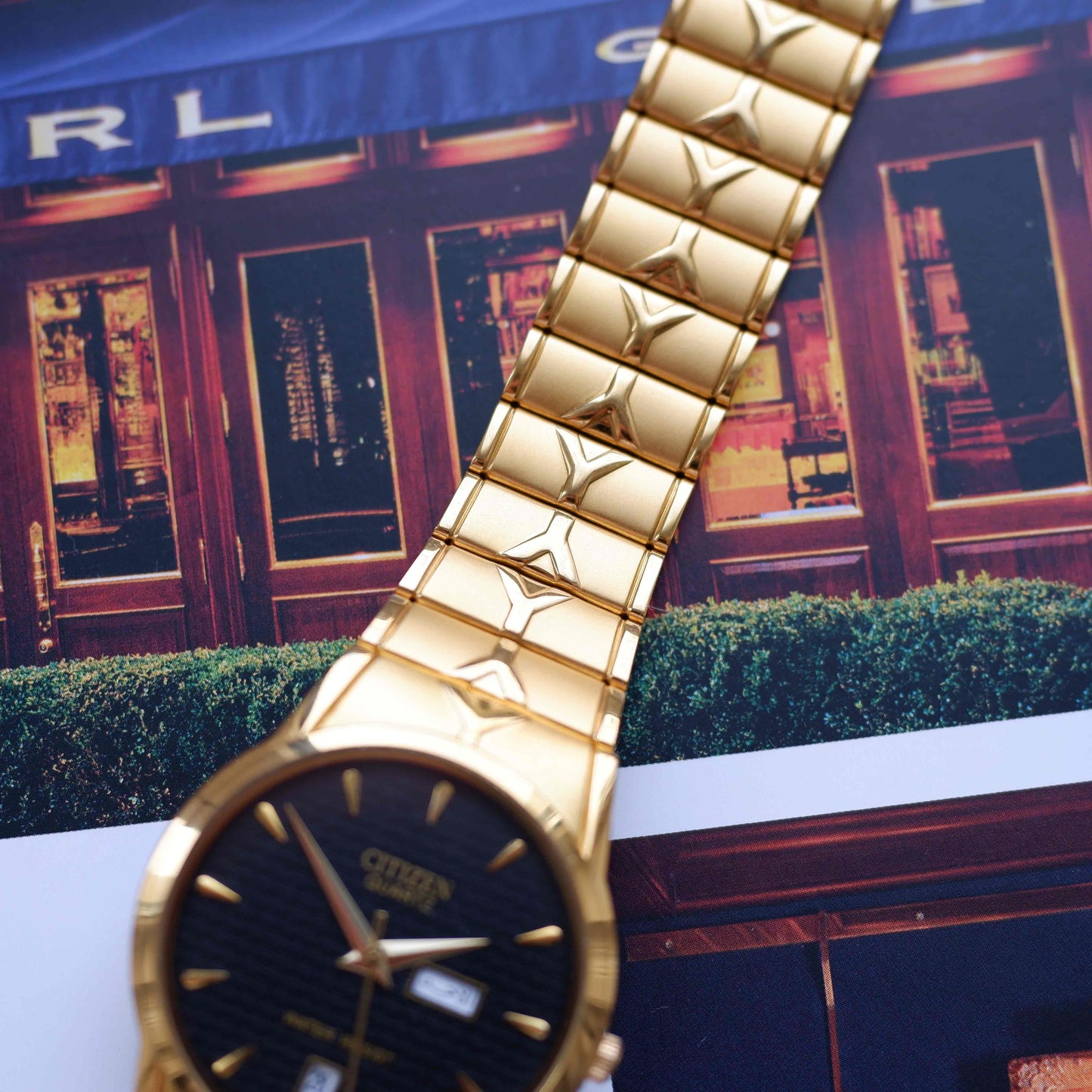 Vintage Citizen Gold Arabic Model Day-Date 80s Textured Dial Mint