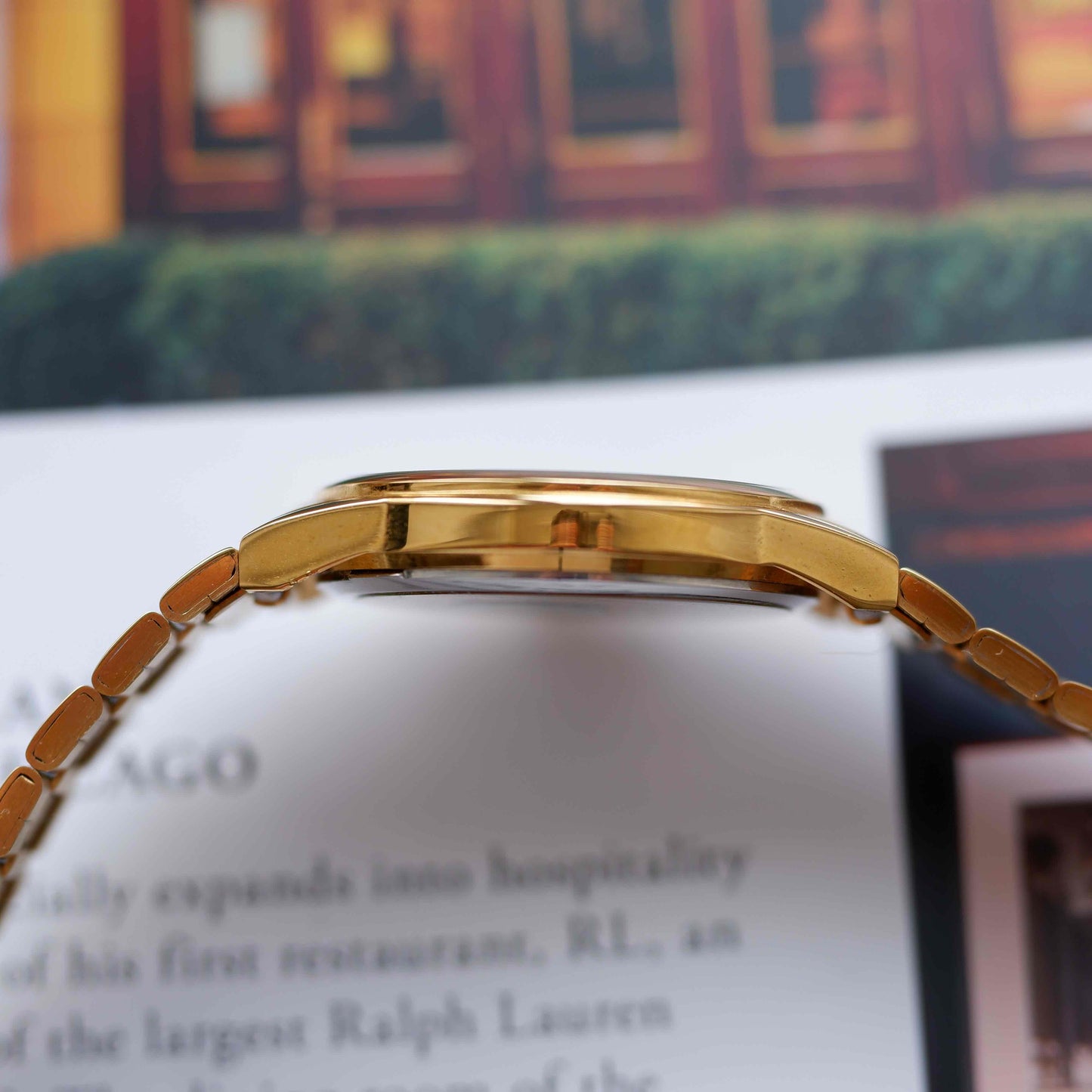 Vintage Citizen Gold Arabic Model Day-Date 80s Textured Dial Mint