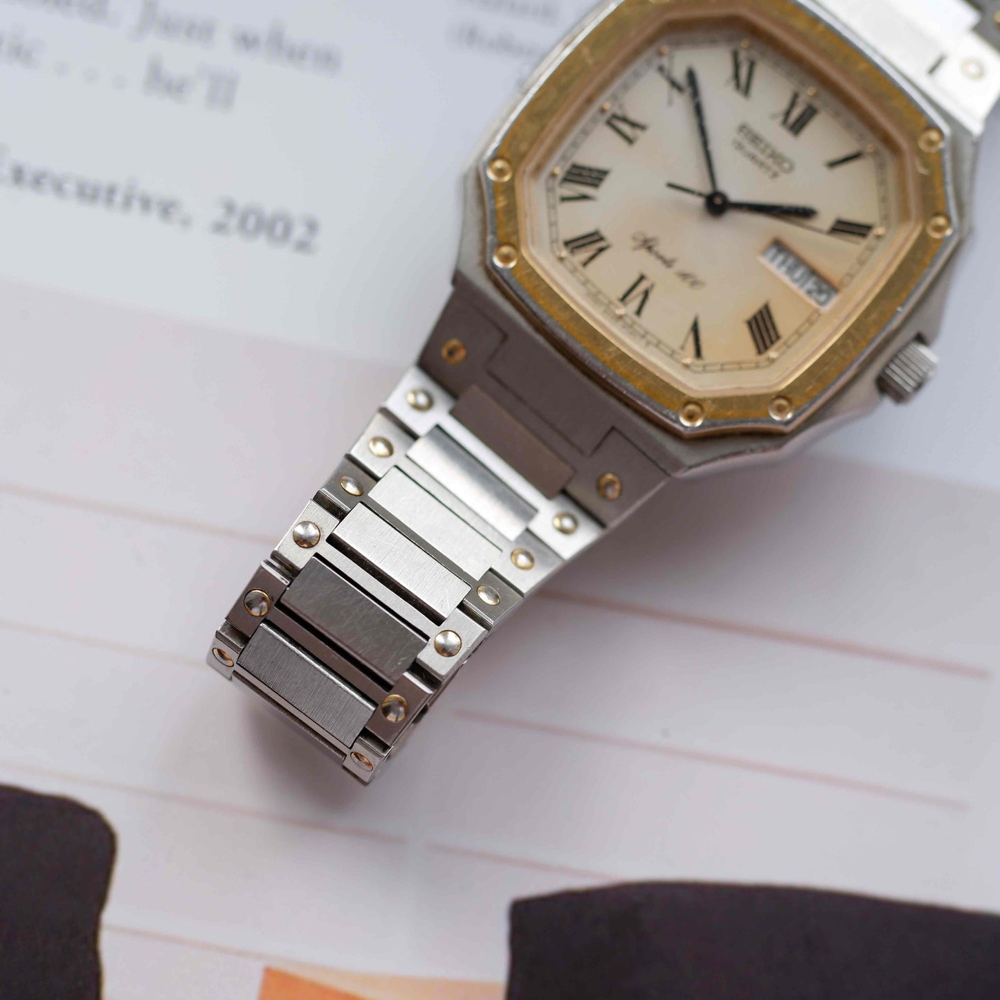 Vintage Seiko Sports 100 Ref. 6423-5030 Day and Date Quartz Two Tone from the 80s