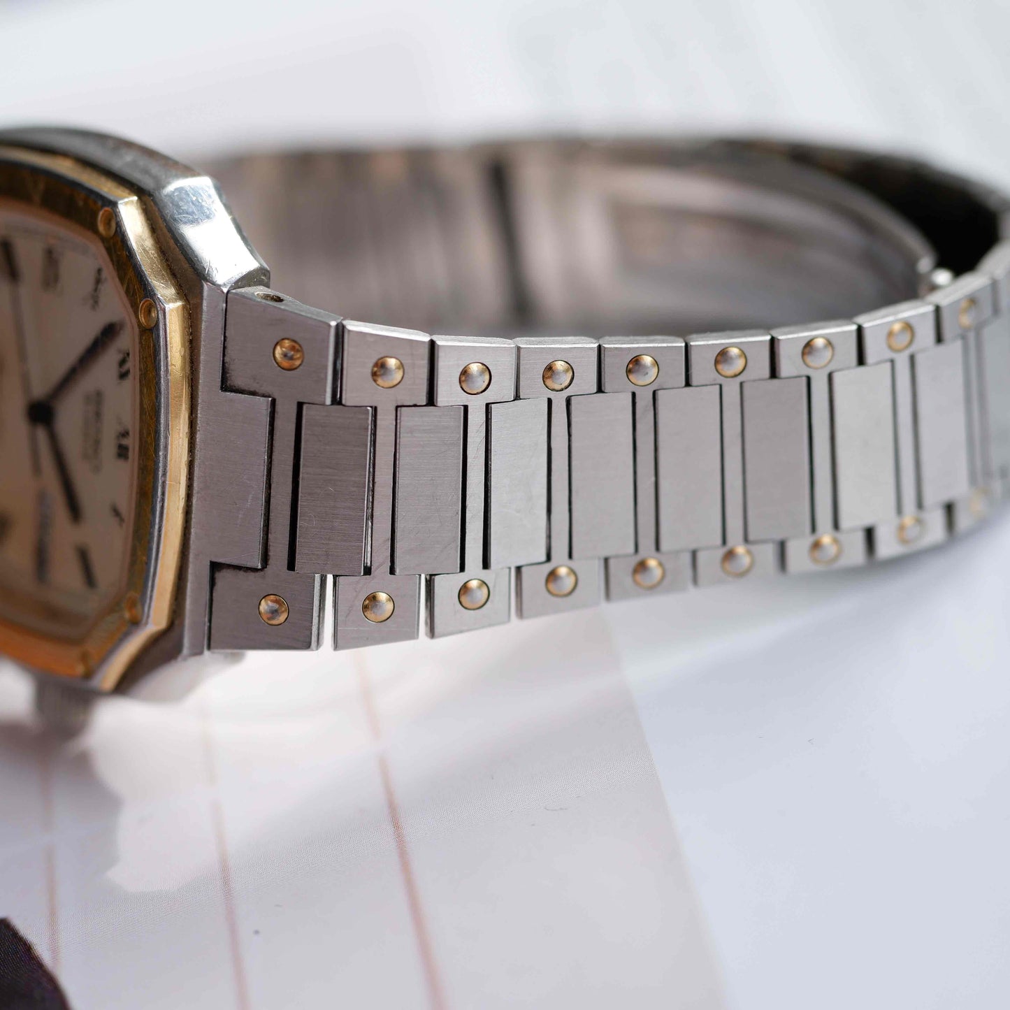 Vintage Seiko Sports 100 Ref. 6423-5030 Day and Date Quartz Two Tone from the 80s