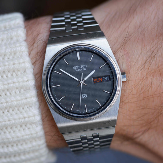 Vintage Seiko SQ Day-Date Black Waffle Dial Integrated Bracelet 80s