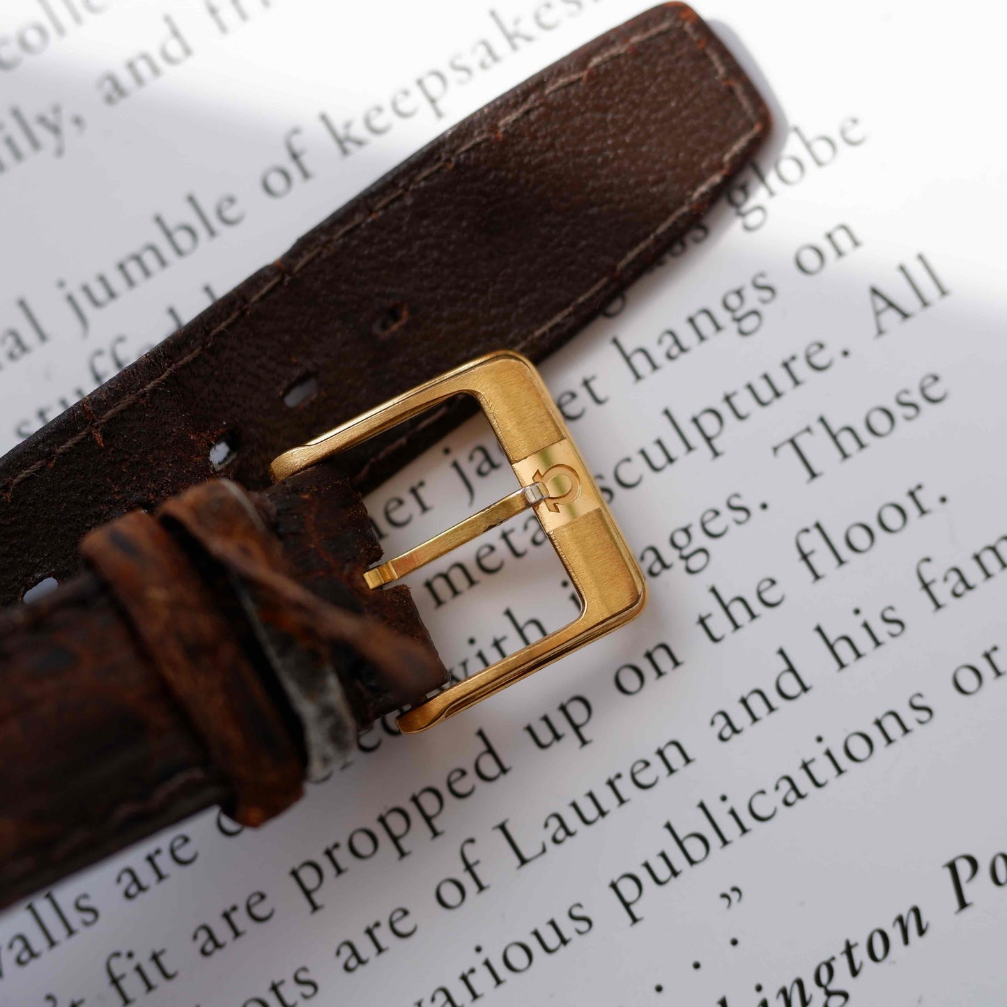 Vintage Omega Seamaster Tank Gold Champagne Dial 80s Quartz