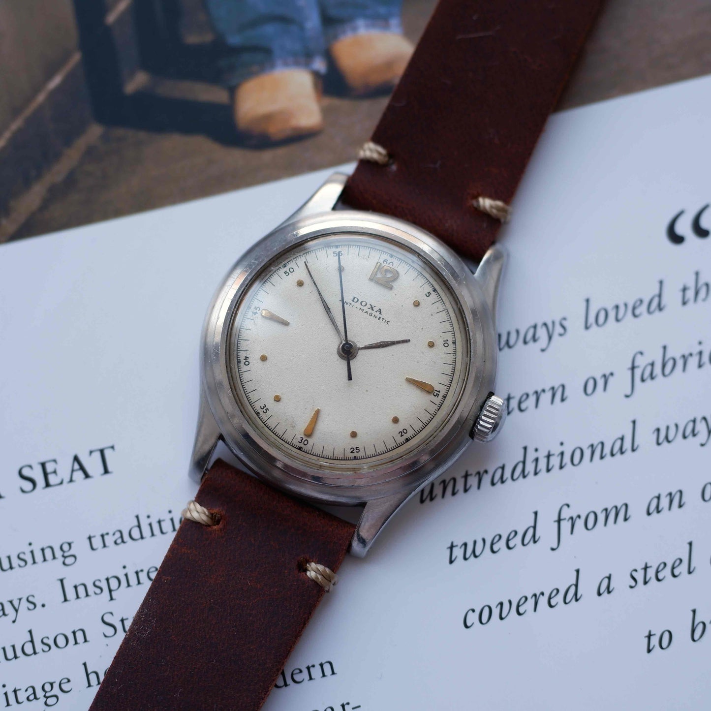 Vintage Doxa Bubble Back Automatic Bidynator 40s White Factory Dial