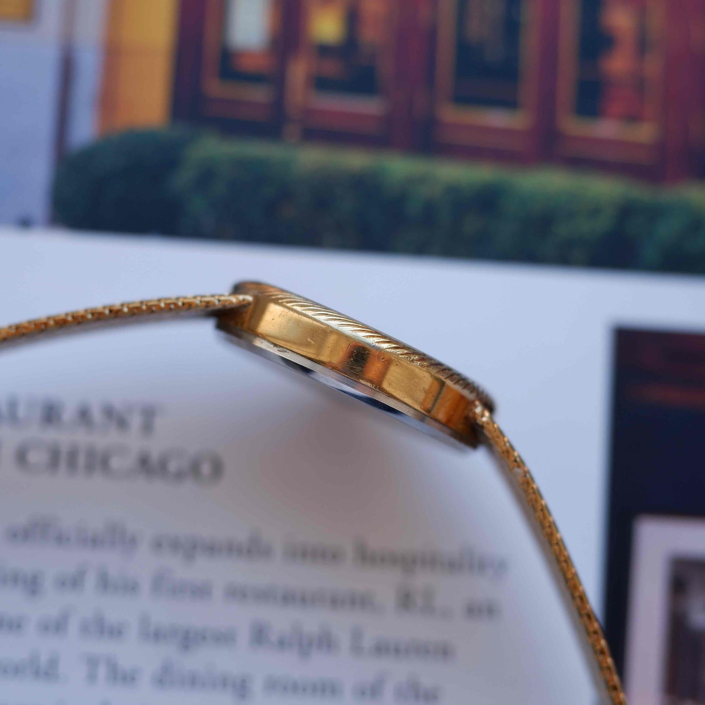 Vintage Sekonda Moon Phase Roman Dial 80s Gold Quartz