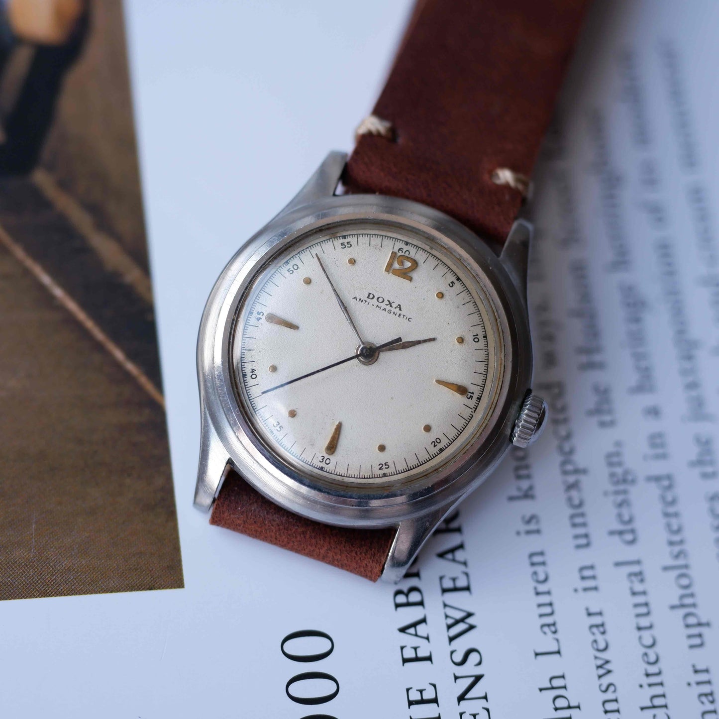 Vintage Doxa Bubble Back Automatic Bidynator 40s White Factory Dial
