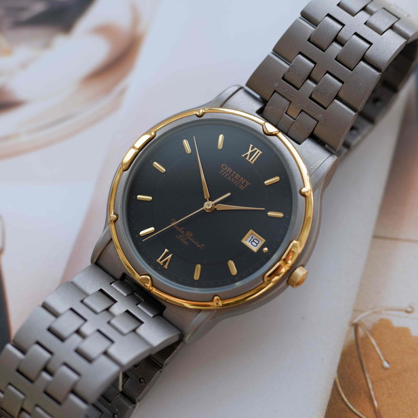Vintage Orient Titan Black Two-Tone Dial with Date Quartz 80s - NOS