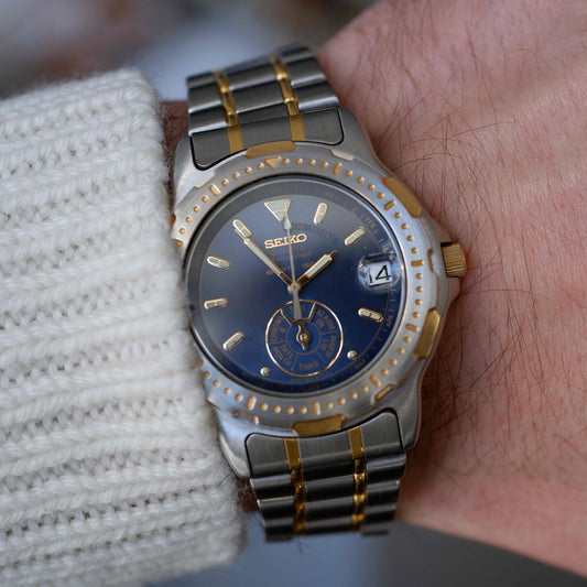 Vintage Seiko 6M25-6000 Quartz Chronograph Blue Sunburst Dial 80s Mint Condition