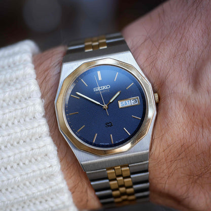 Vintage Seiko SQ Day-Date Blue Waffle Dial Two-Tone Bracelet 80s - MINT
