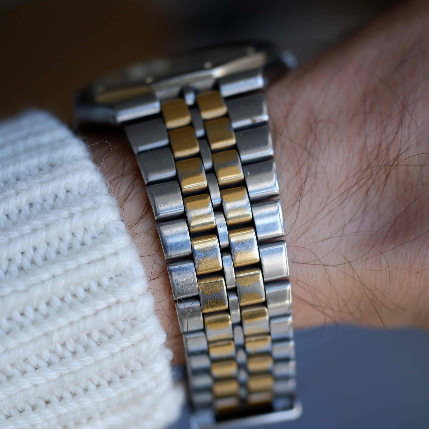 Vintage Seiko SQ 100 Ref. 5Y23-8210 Two-Tone Waffle Dial Day-Date 80s