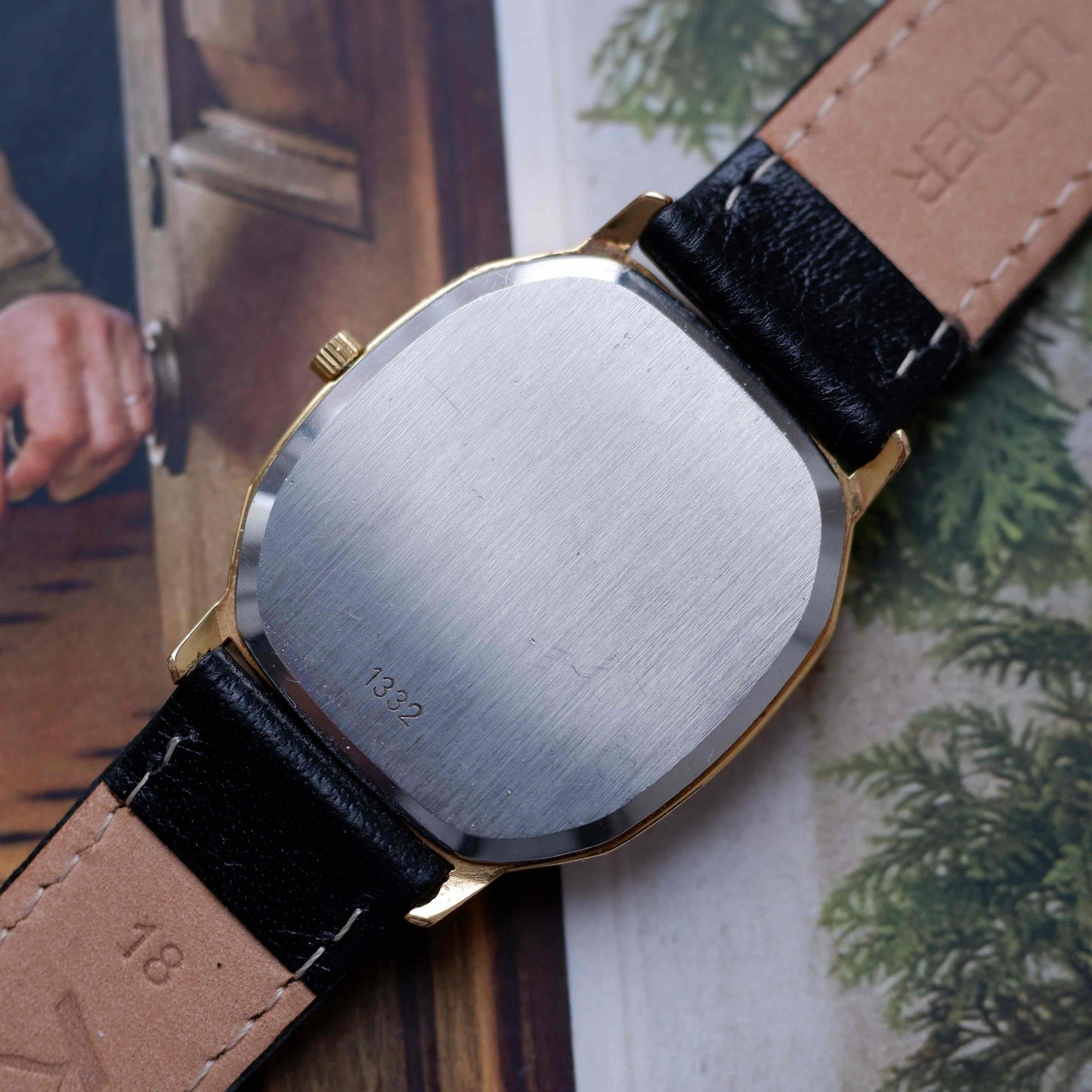 Vintage Omega De Ville Tank Ref. MD 192.0048 Gold 70s Rectangular Quartz