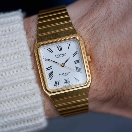 Vintage Favorit Tank Style Roman Numerals Quartz from the 80s NOS