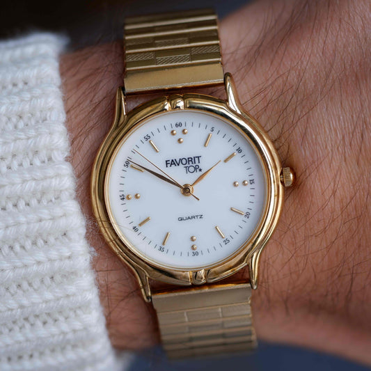 Vintage Favorit Top Gold Watch 90s White Dial Minimalist Quartz