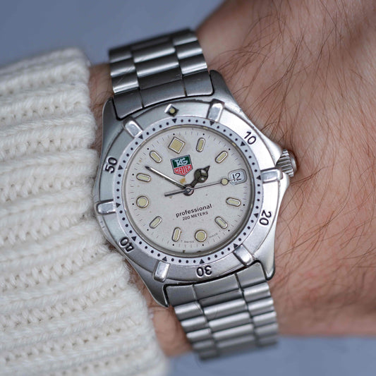 Vintage Tag Heuer Professional 2000 Ref. WE1211-R Date Quartz 90s