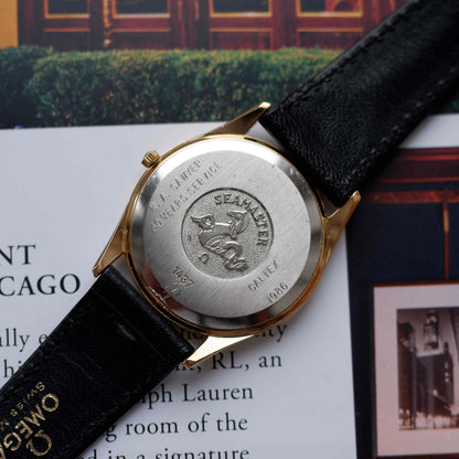 Vintage Omega Seamaster Golden 70s Engine-Turned Bezel Quartz – MINT