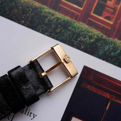 Vintage Omega Seamaster Golden 70s Engine-Turned Bezel Quartz – MINT