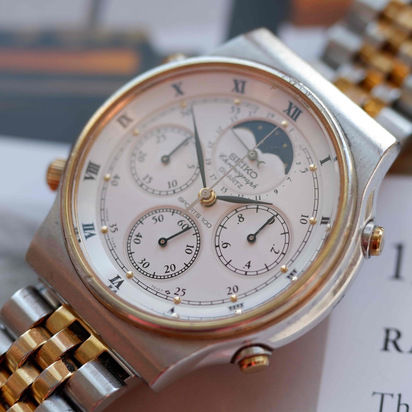 Vintage Seiko Moon Phase Chronograph Ref. 7A48.7000 Quartz 80s