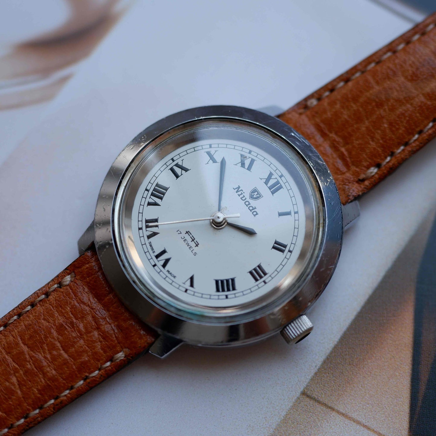 Vintage Nivada F77 Midsize White Roman Dial Automatic 70s
