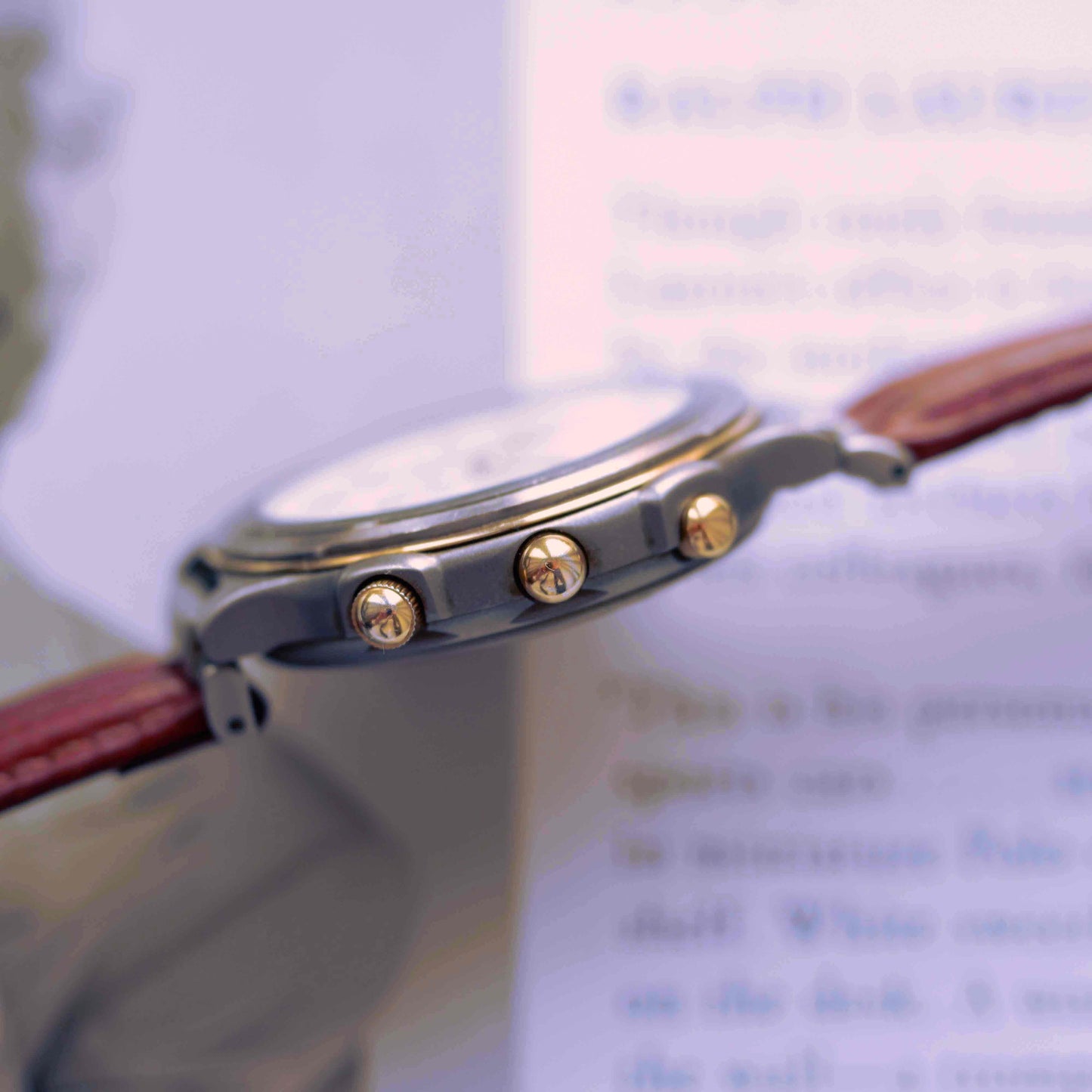 Vintage Citizen Chronograph Alarm Titan 80s Gold Two Tone Quartz