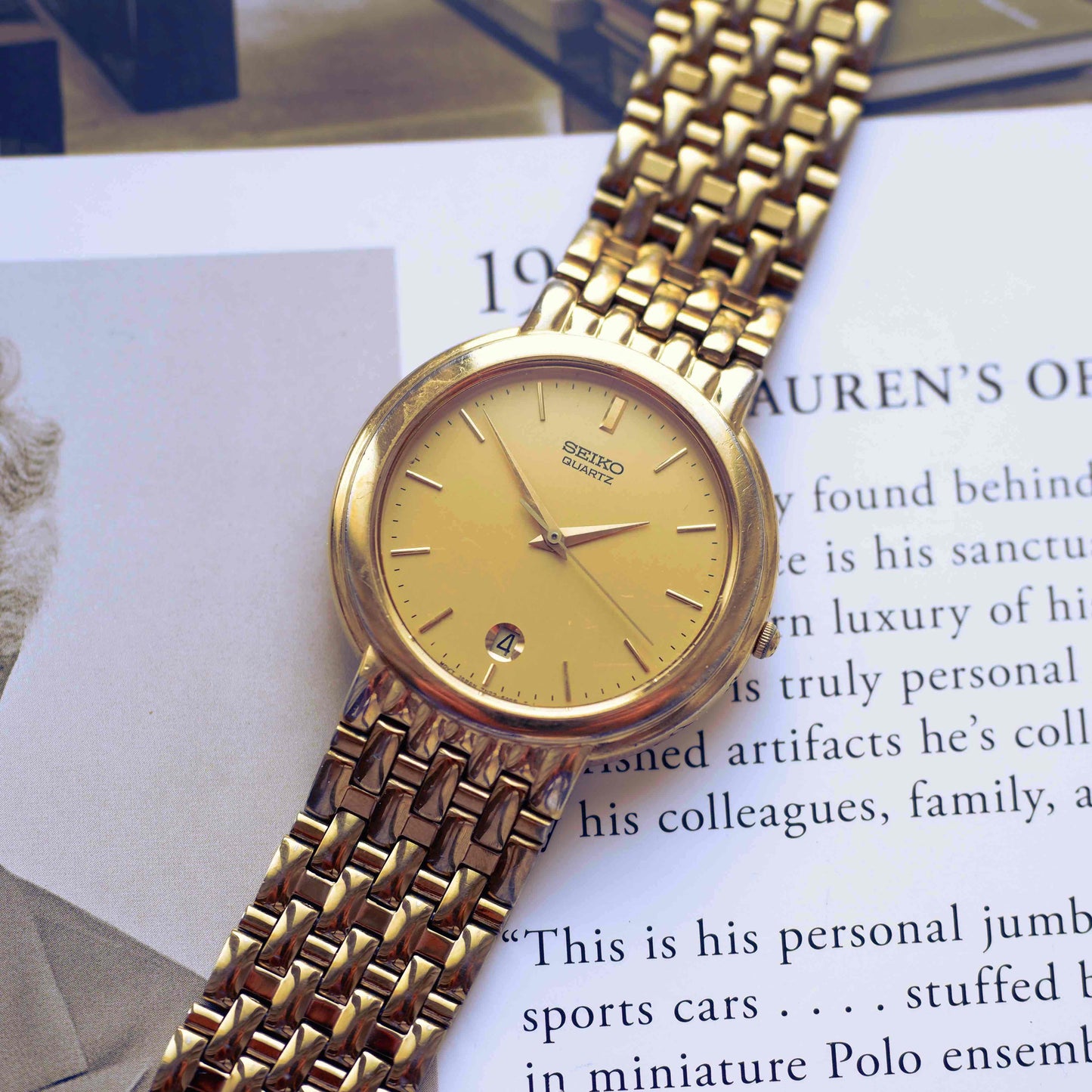 Vintage Seiko Gold-Tone Quartz Watch 80s Minimalist Champagne Dial