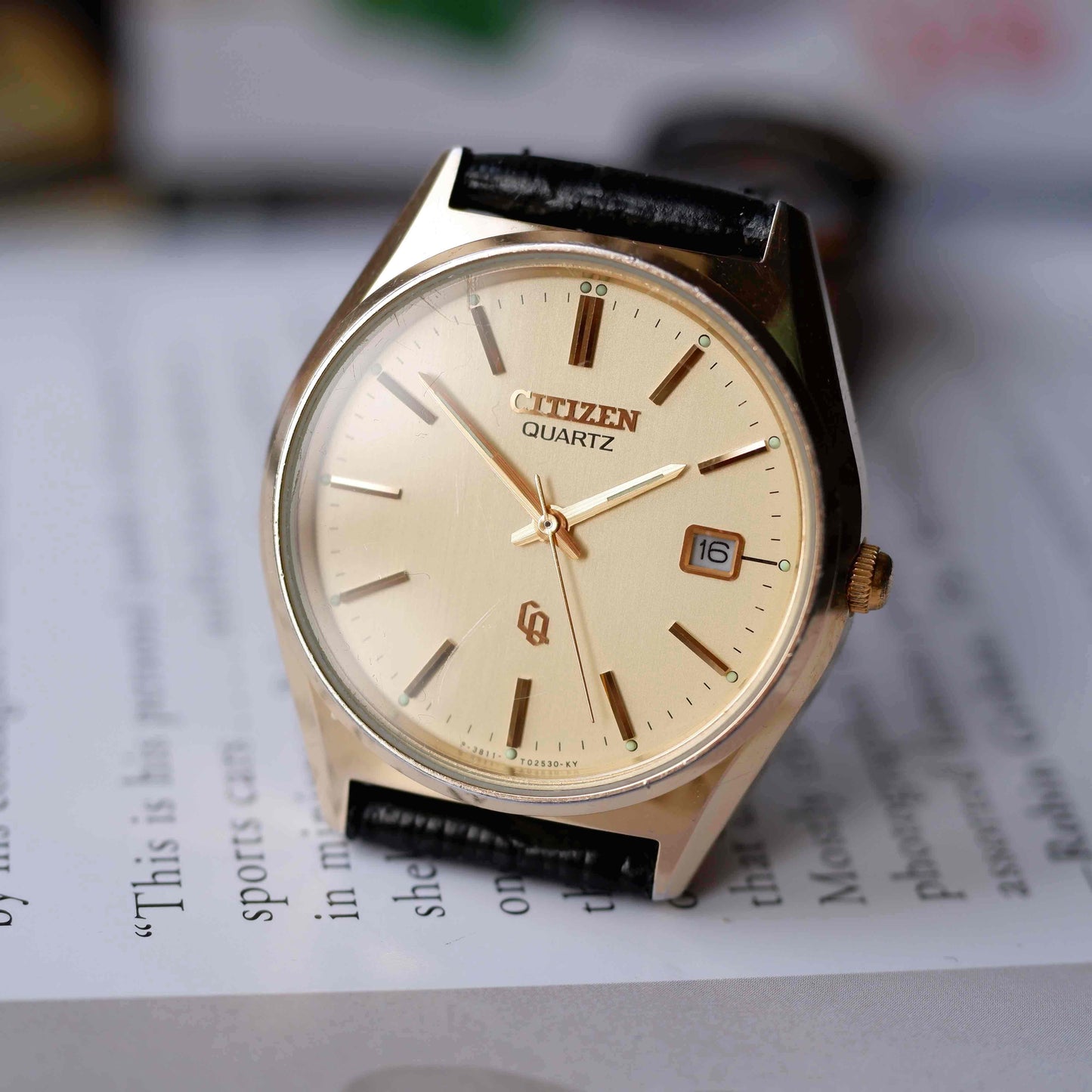 Vintage Citizen Day Date 80s Gold Baton Indices Quartz