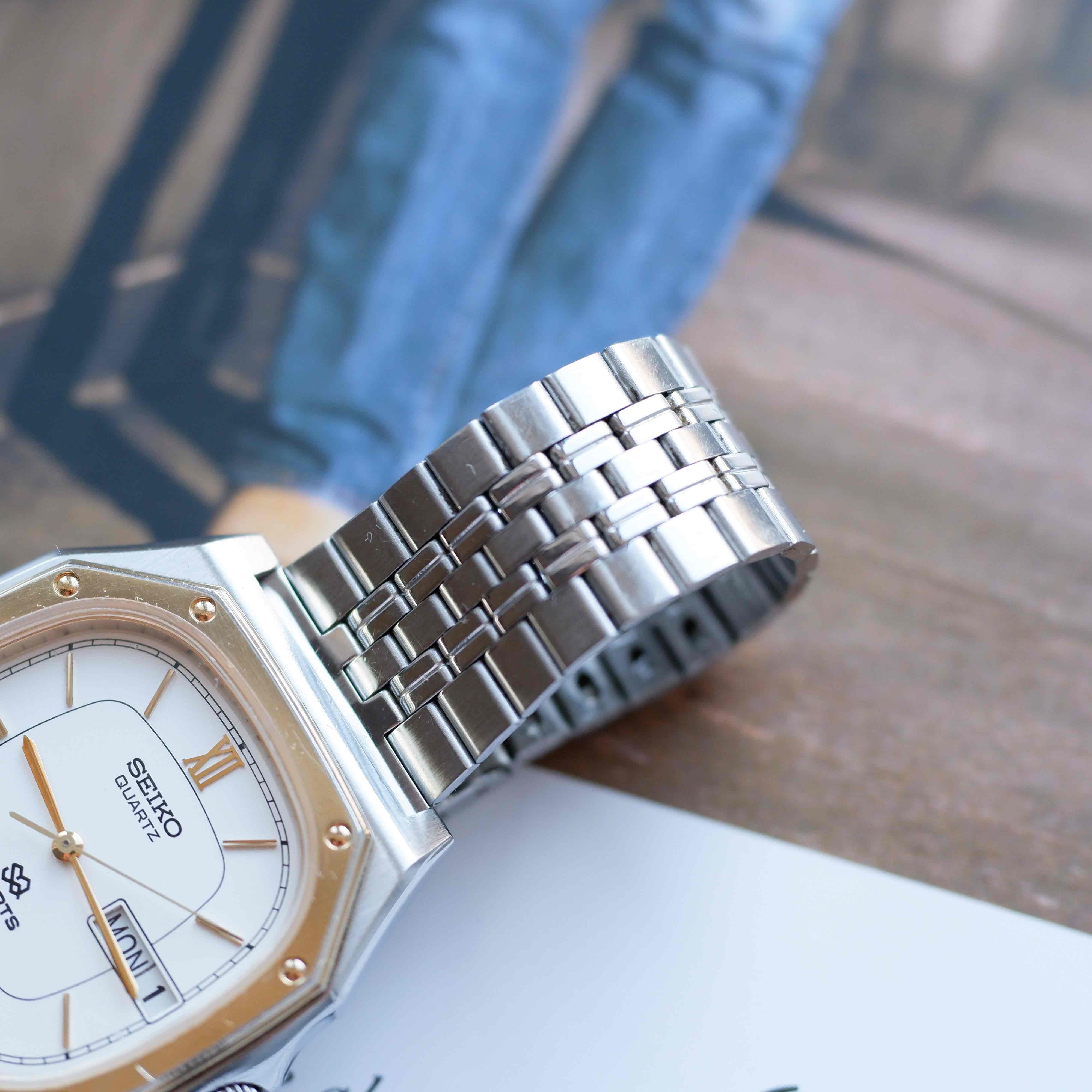 Vintage Seiko SQ 100 Ref. 8229-5040 Day and Date Quartz Two Tone