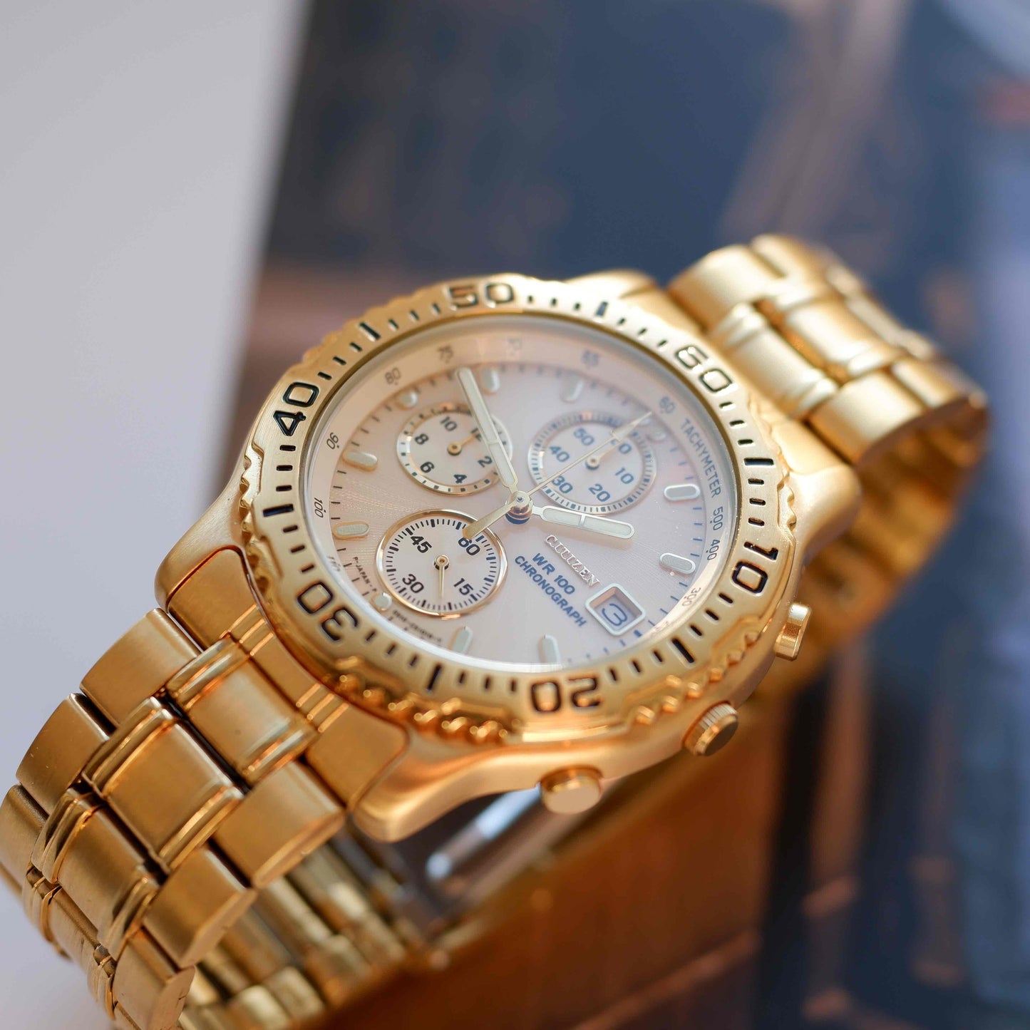 Vintage Citizen Chronograph WR100 80s Gold White Dial Quartz NOS