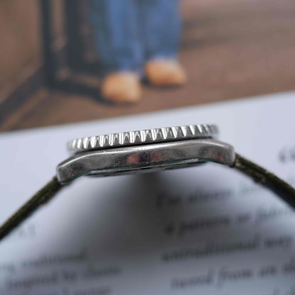 Vintage Citizen Diver Watch Day Date 80s Black Dial Quartz