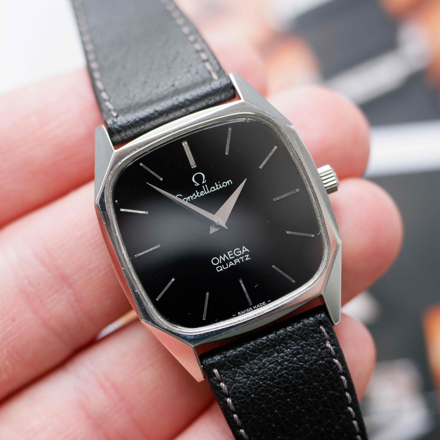Vintage Omega Constellation Black Stella Dial 80s Quartz – MINT