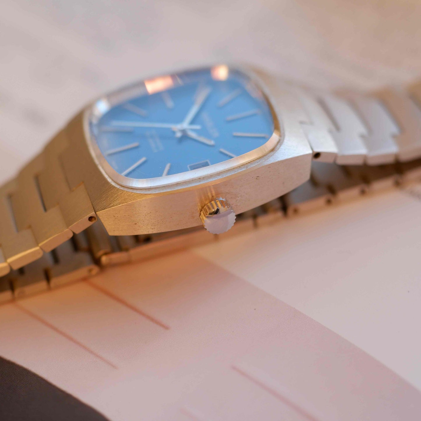 Vintage Hasler Blue Dial Watch 70s TV Case Automatic Swiss Made Mint