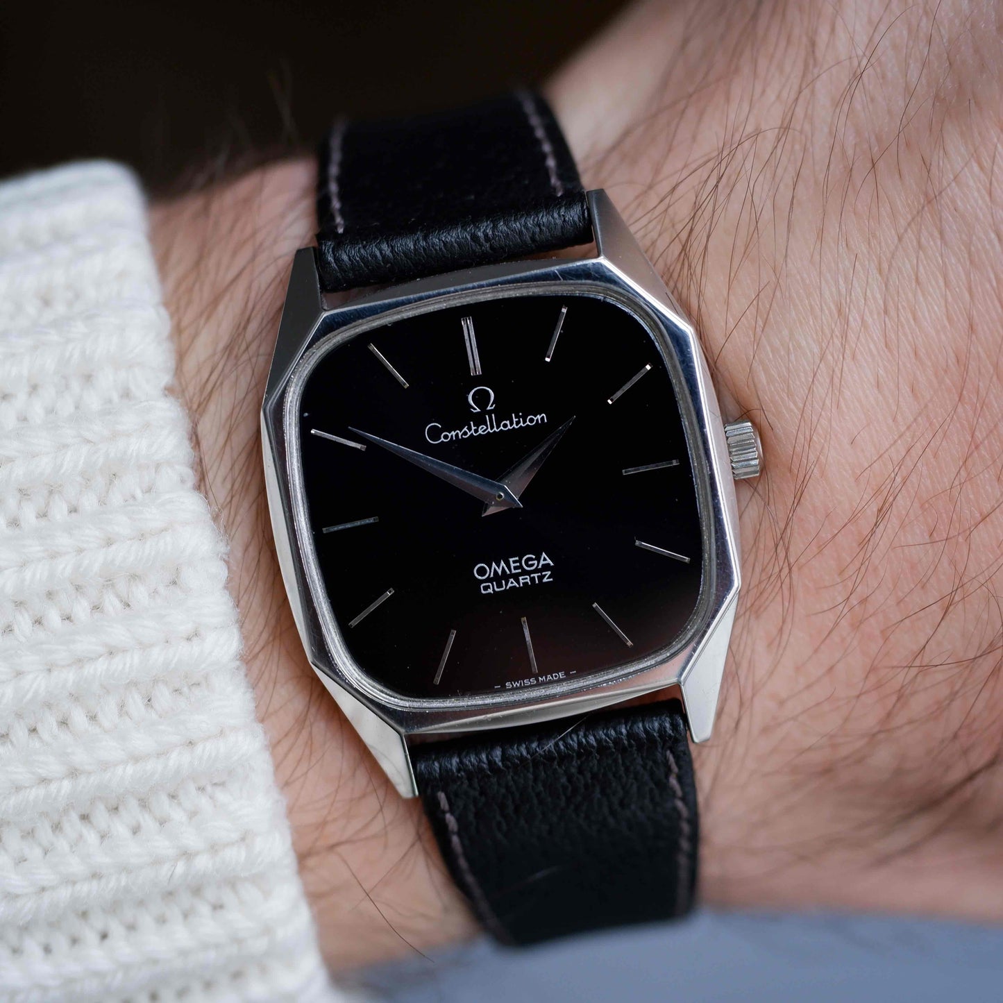 Vintage Omega Constellation Black Stella Dial 80s Quartz – MINT