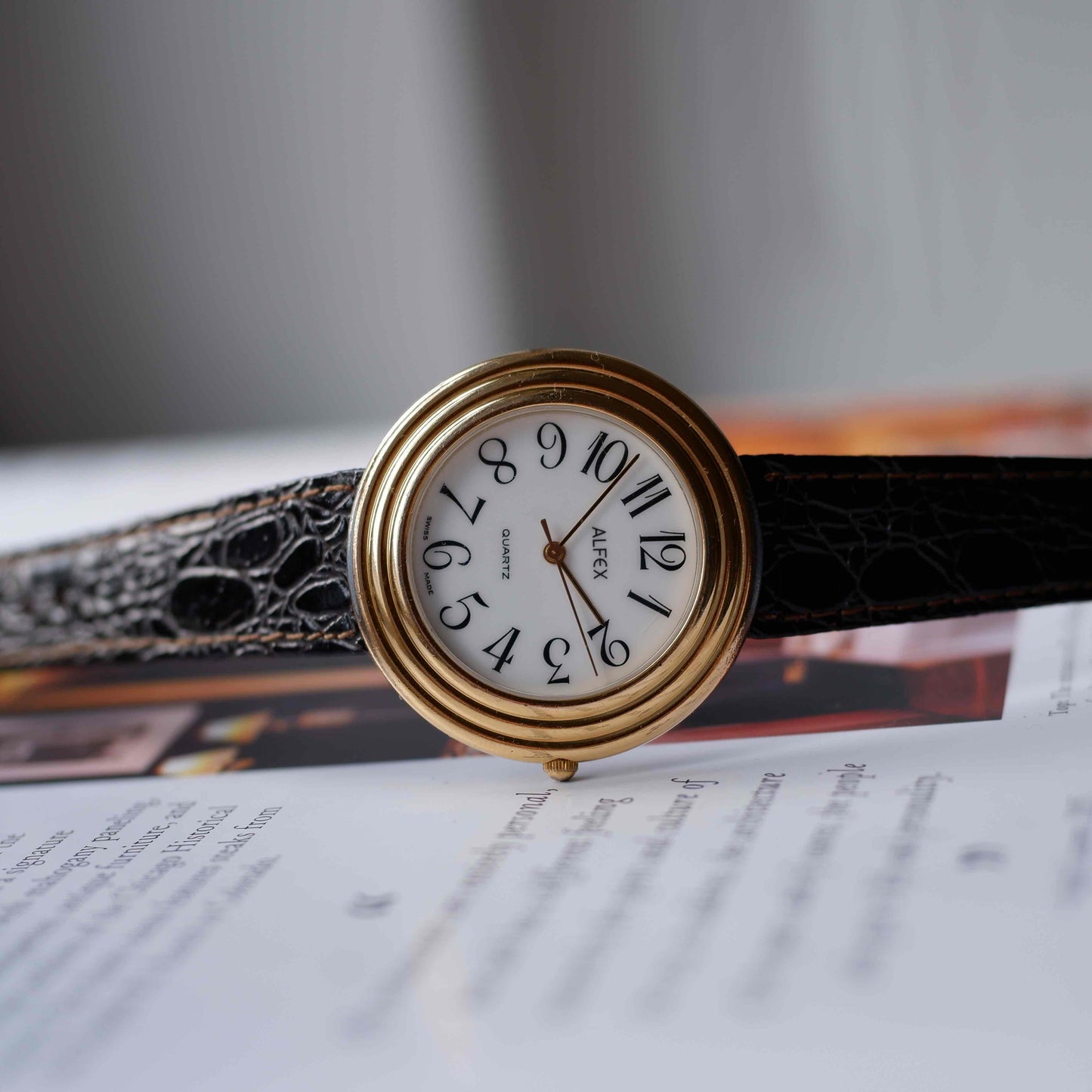 Vintage Alfex Disco Volante 90s Gold White Classic Arabic Dial
