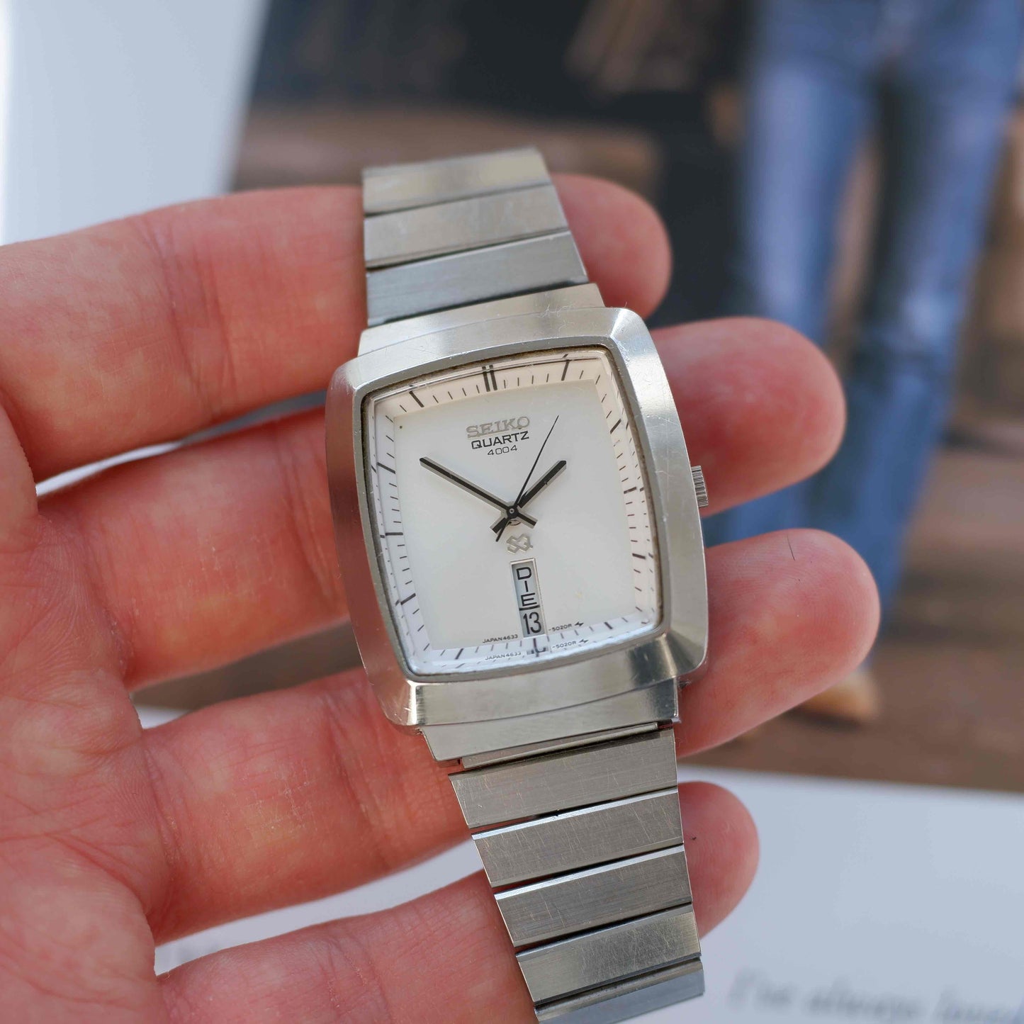Vintage Seiko SQ 4004 Day-Date White Dial Integrated Bracelet 80s