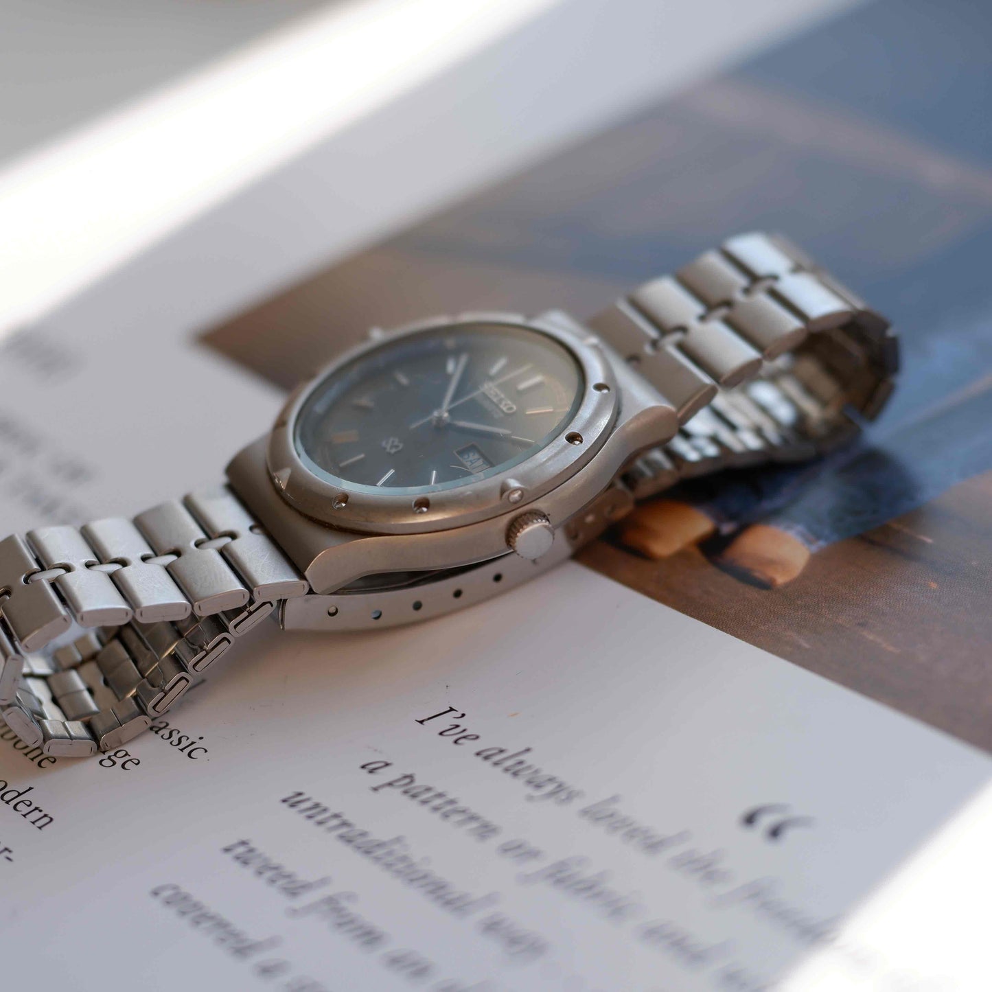 Vintage Seiko SQ Day-Date Gray Dial Integrated Bracelet 80s