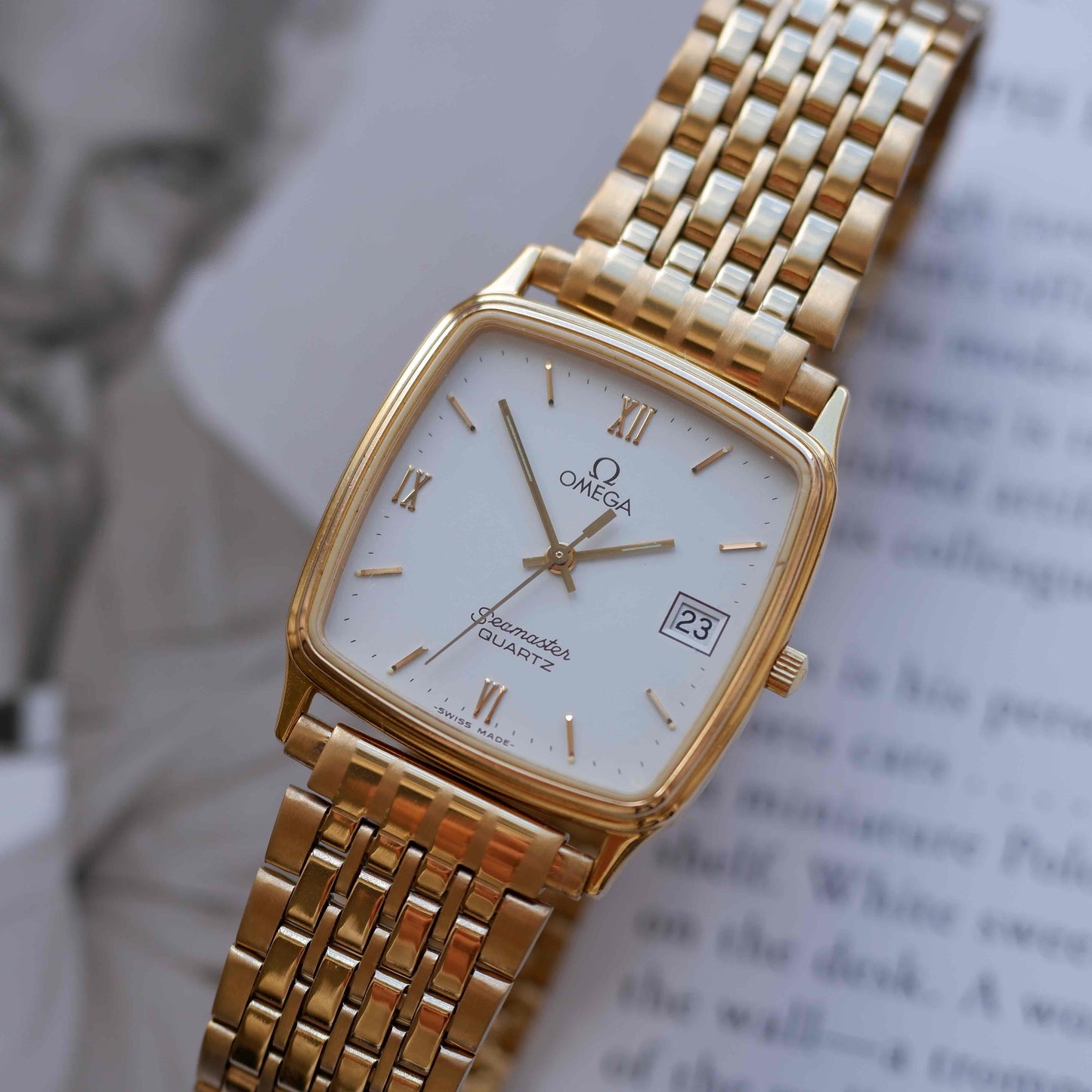 Vintage Omega Seamaster Cushion Case White Roman Dial Quartz 80s
