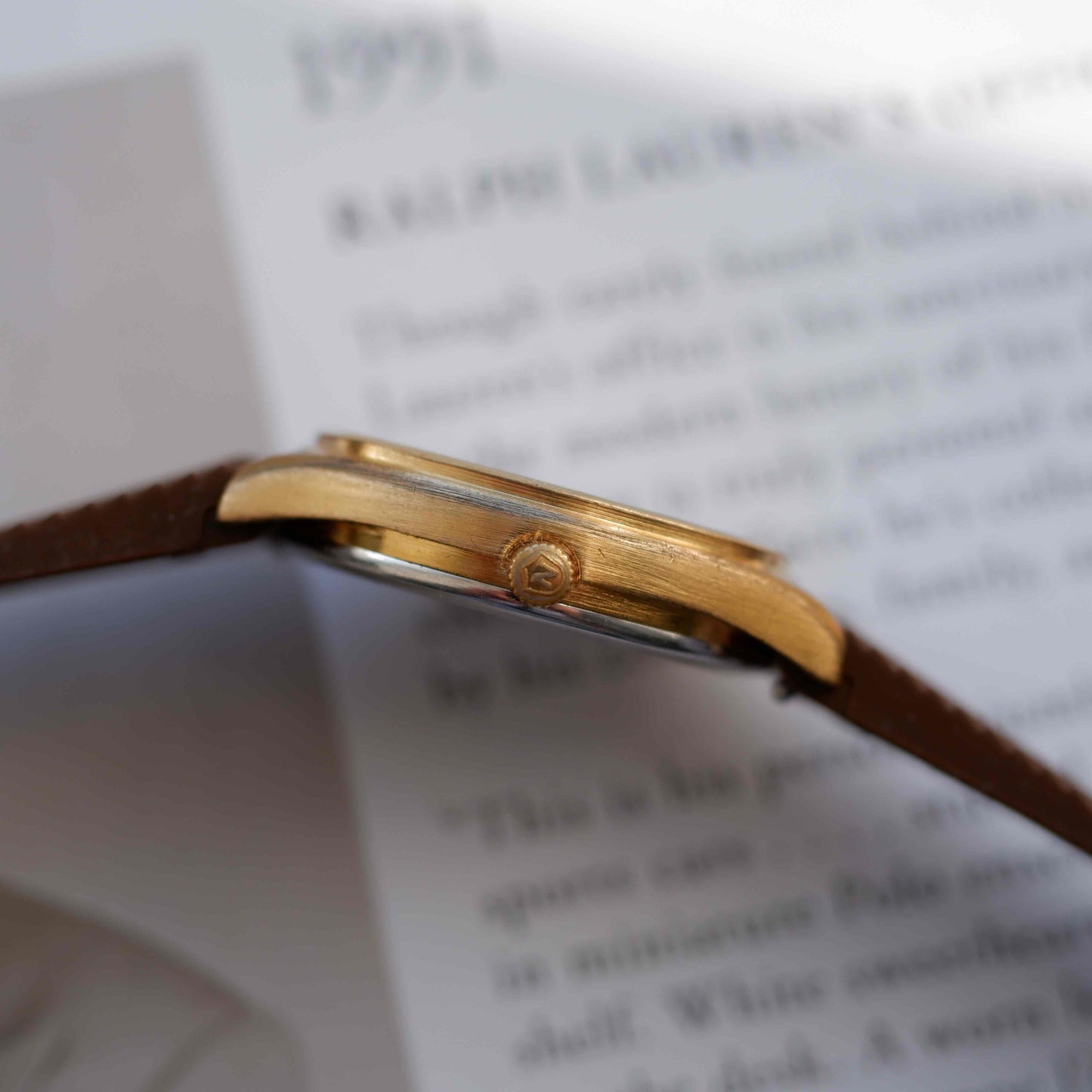Vintage Nivada Popularis 80s Gold Case Minimalist Swiss Quartz